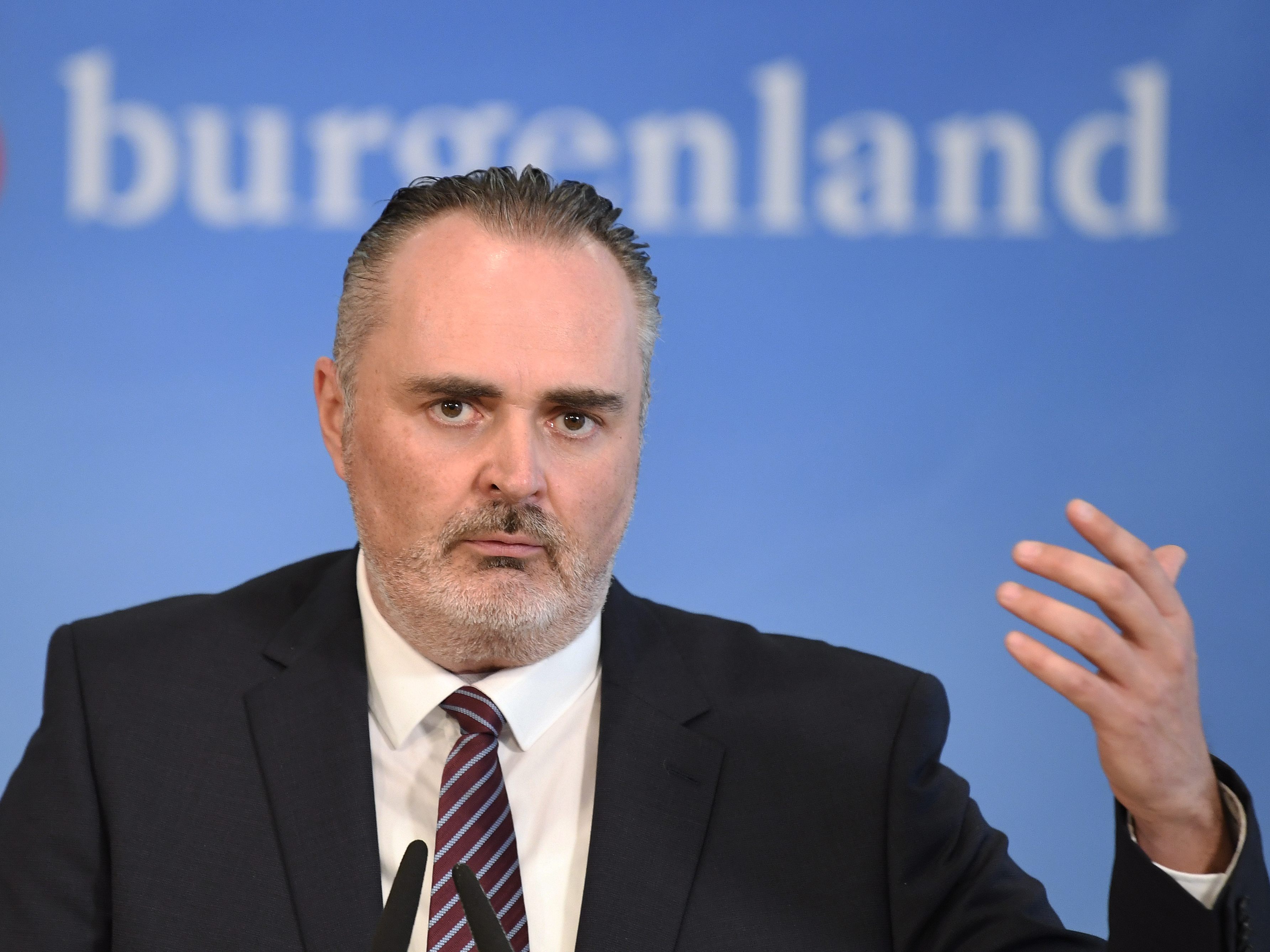 Doskozil will sich das Geplänkel gar nicht mehr anhören. Doskozil will sich das Geplänkel gar nicht mehr anhören.