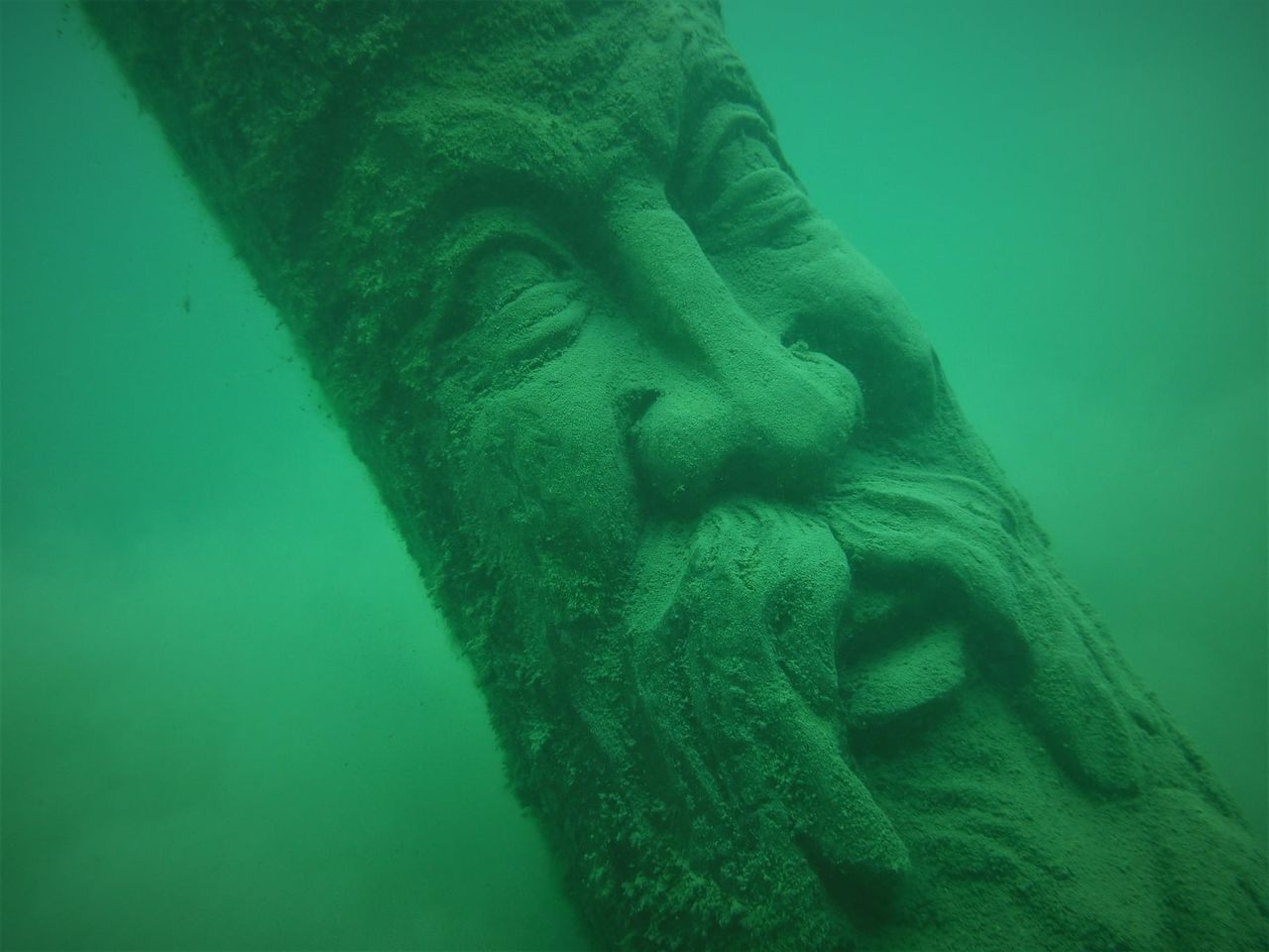 Gefunden! Der Holzmichl im Urisee