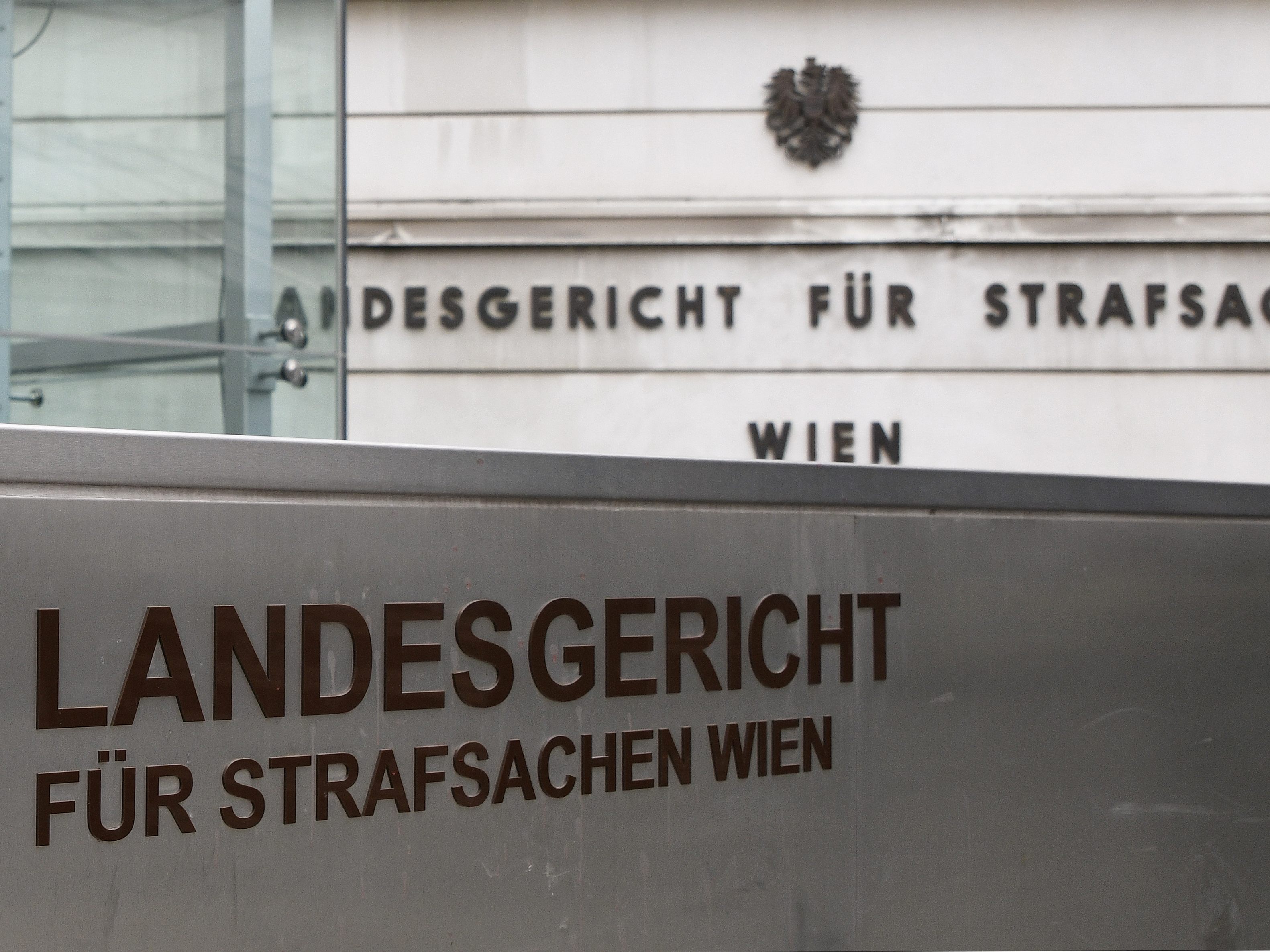 Der 41-Jährige wurde zu 18 Jahren Haft verurteilt. Der 41-Jährige wurde zu 18 Jahren Haft verurteilt.