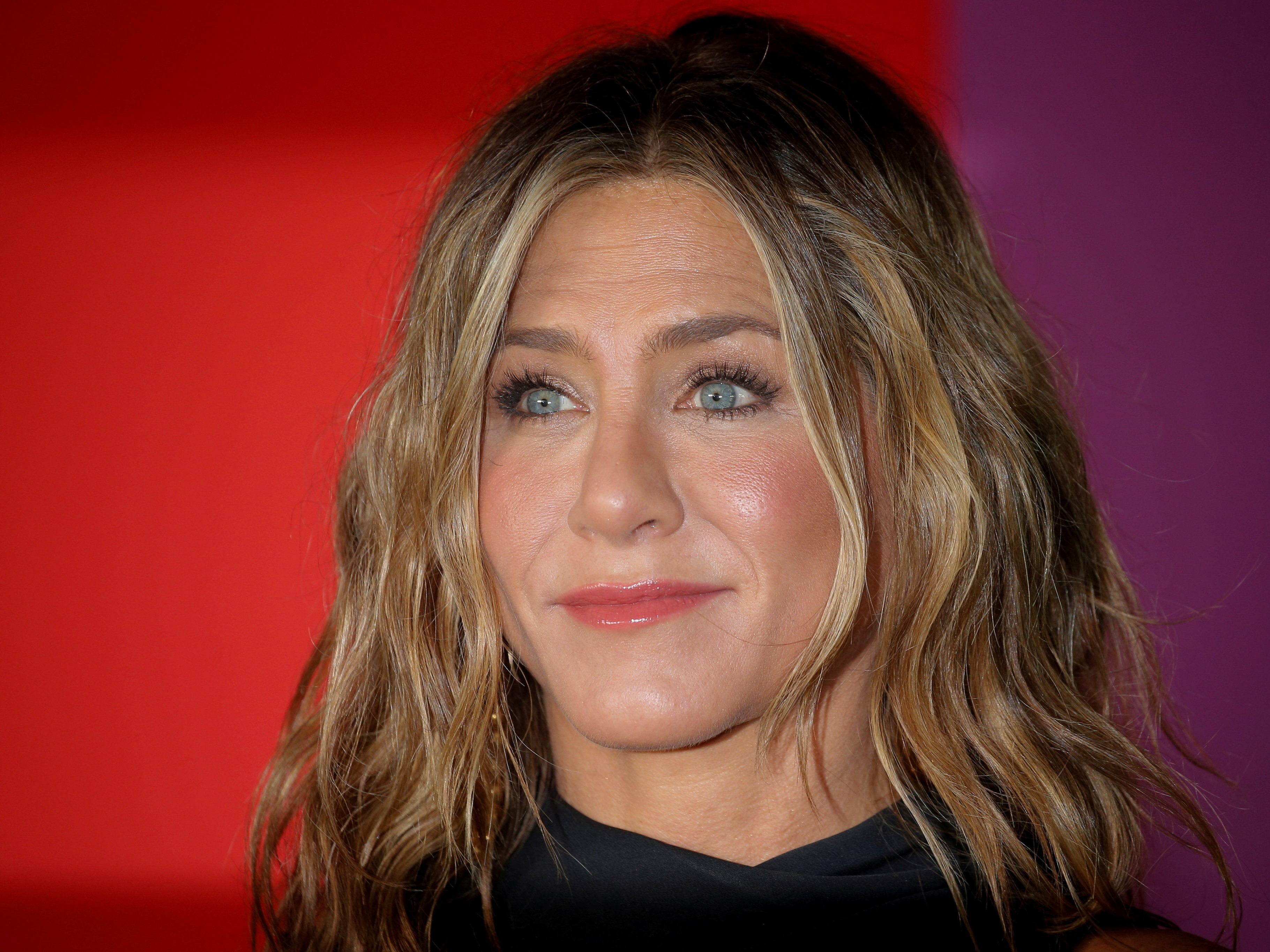 Jennifer Aniston meidet ungeimpfte Personen.