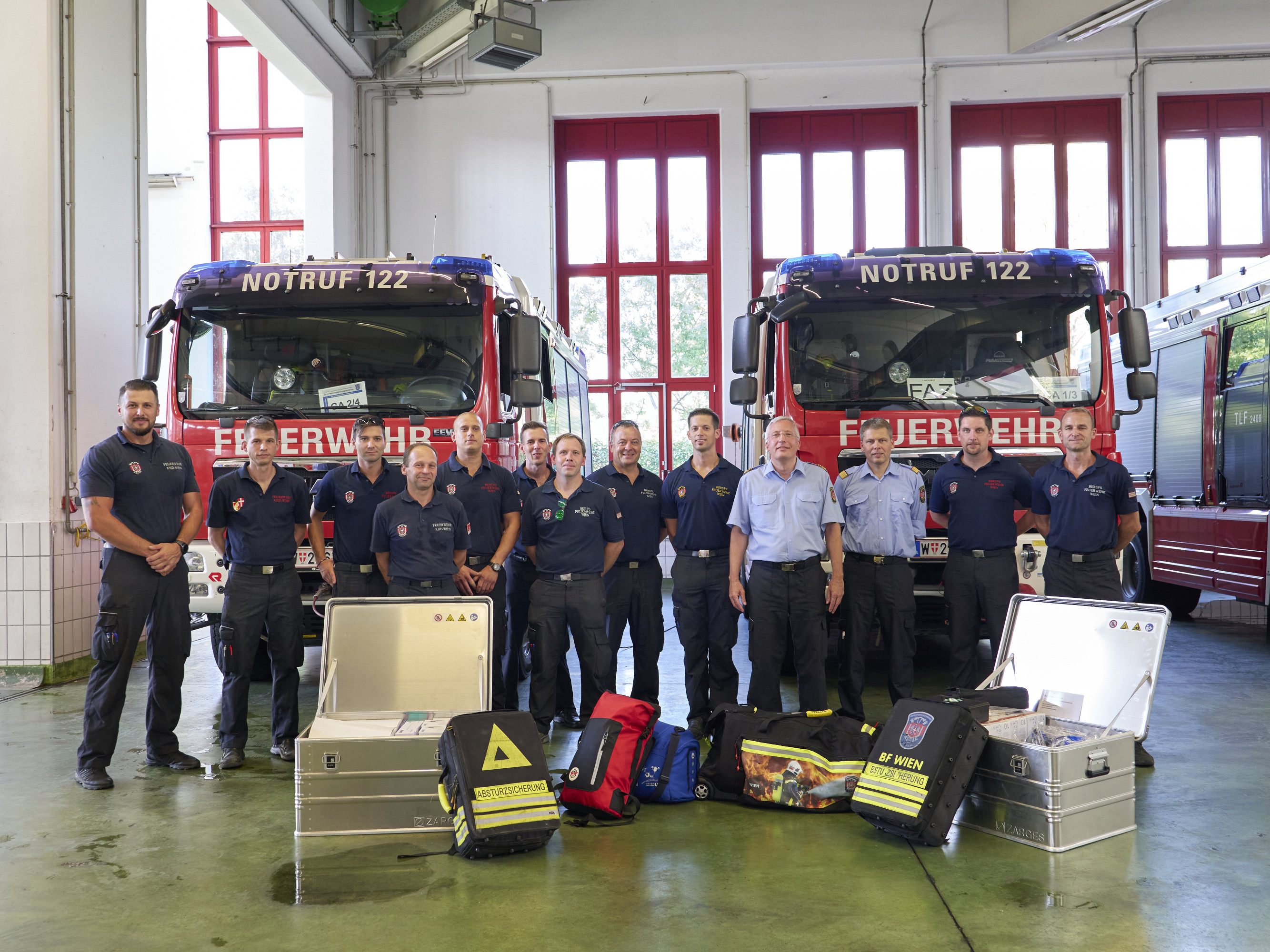 12 Wiener Feuerwehrmänner fahren nach Nordmazedonien zur Brandbekämpfung.