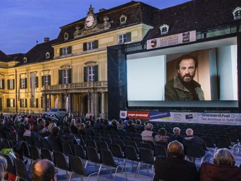 Das Sommerkino Laxenburg hat auch 2021 zahlreiche Highlights zu bieten Das Sommerkino Laxenburg hat auch 2021 zahlreiche Highlights zu bieten