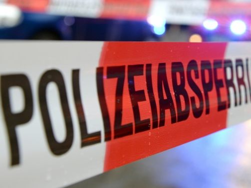 Nachdem Beamten tödliche Schüsse auf einen 22-Jährigen abgegeben hatten, wurde nun Anklage erhoben. Nachdem Beamten tödliche Schüsse auf einen 22-Jährigen abgegeben hatten, wurde nun Anklage erhoben.