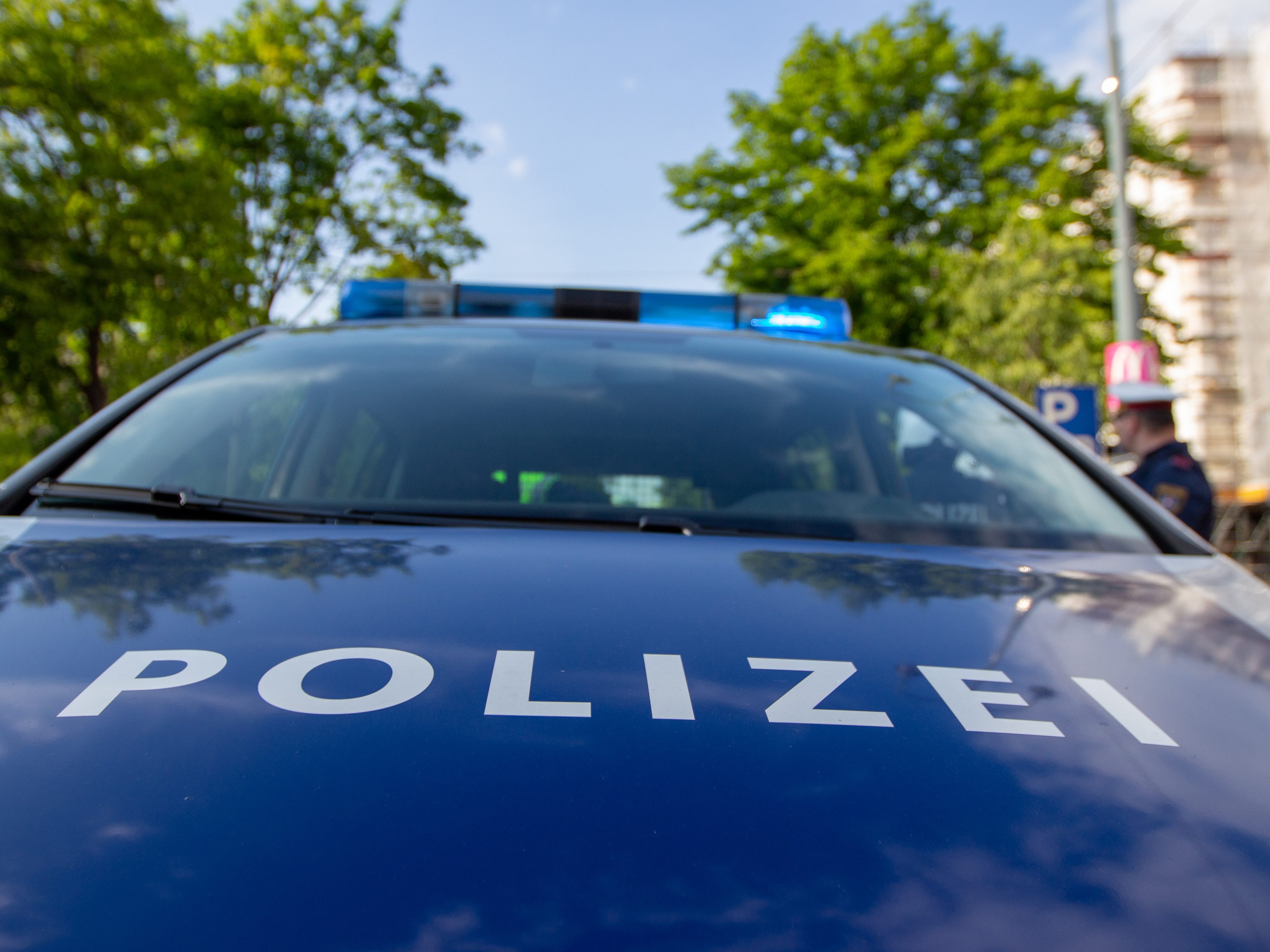 Die Polizei schnappte den Dieb nicht weit von der Trafik in Währing entfernt. Die Polizei schnappte den Dieb nicht weit von der Trafik in Währing entfernt.