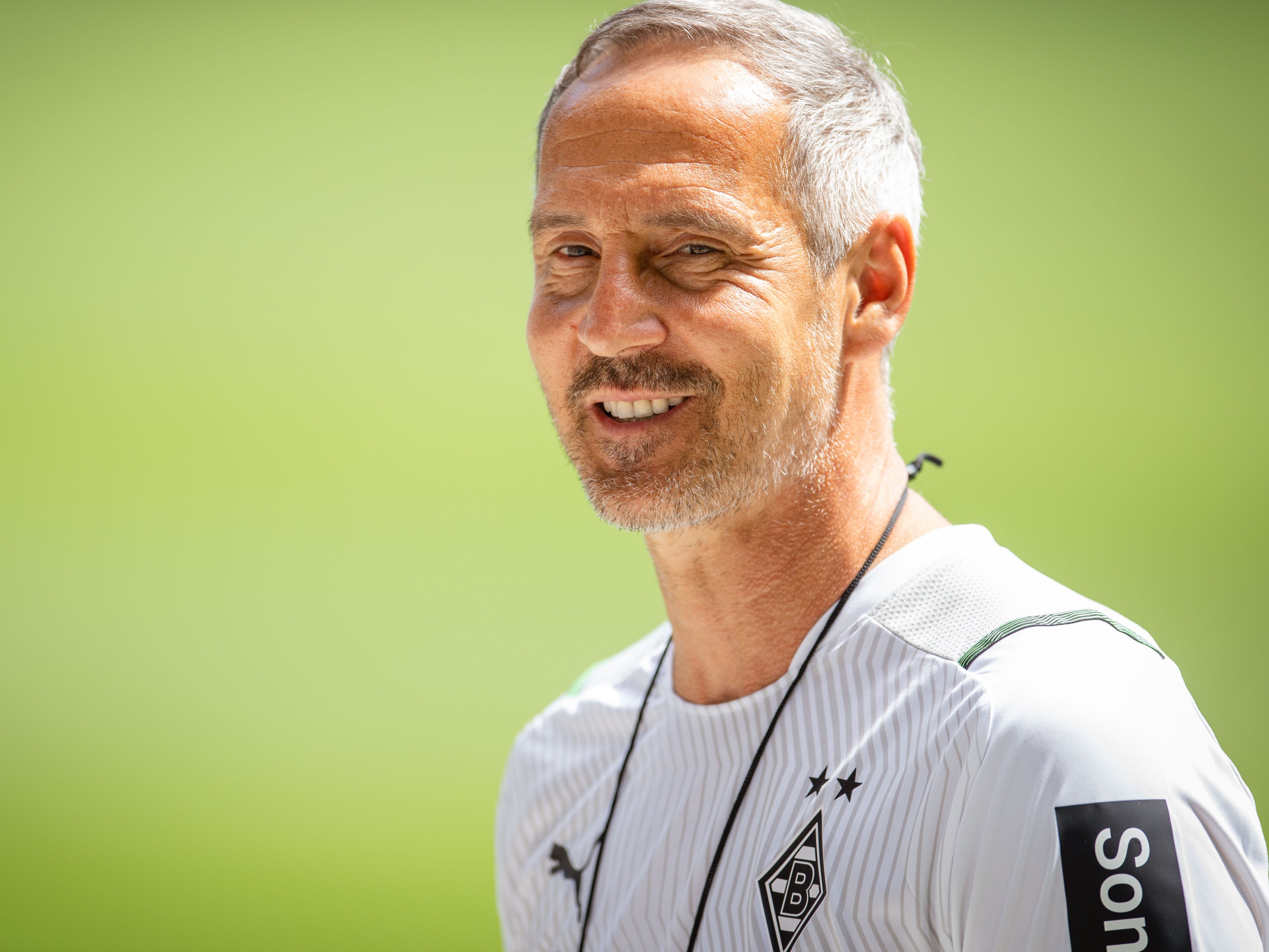 Adi Hütter hat am heutigen Montag das erste Pflichtspielt mit seinem neuen Team. Adi Hütter hat am heutigen Montag das erste Pflichtspielt mit seinem neuen Team.