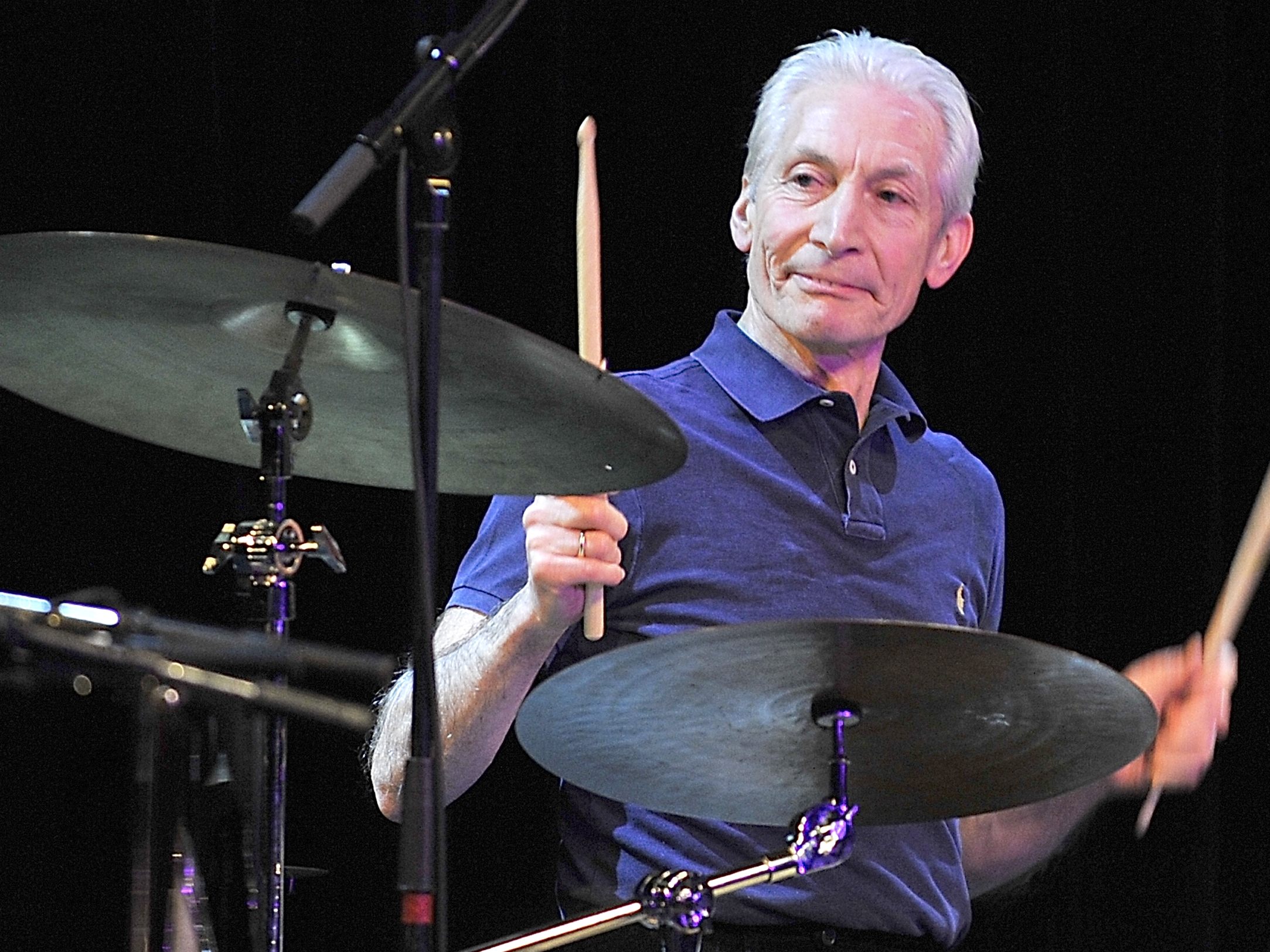 Rolling-Stones-Schlagzeuger Charlie Watts ist gestorben. Rolling-Stones-Schlagzeuger Charlie Watts ist gestorben.