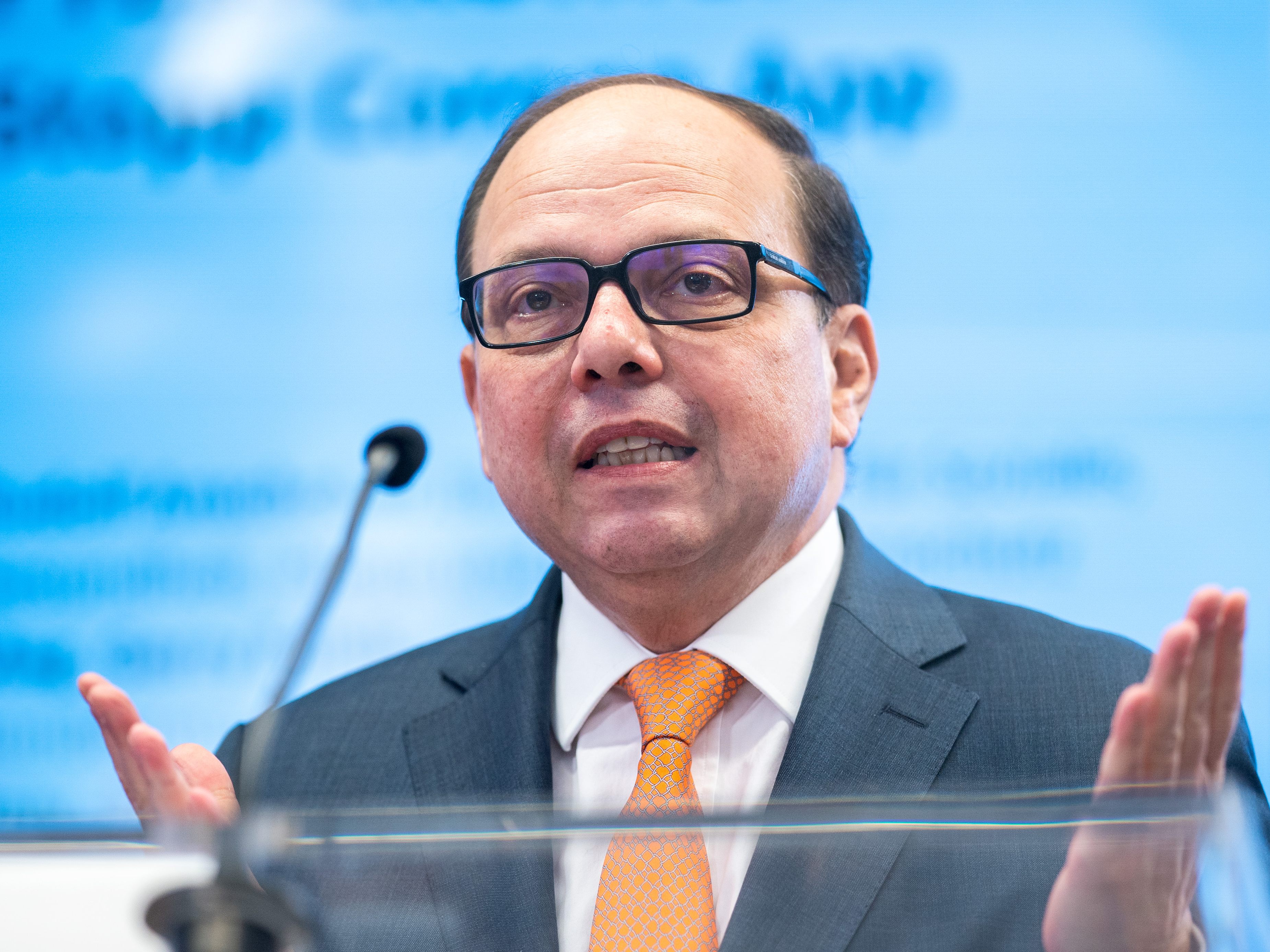 Auch Ärztekammer-Präsident Thomas Szekeres will ein Ende der Gratis-Tests Auch Ärztekammer-Präsident Thomas Szekeres will ein Ende der Gratis-Tests