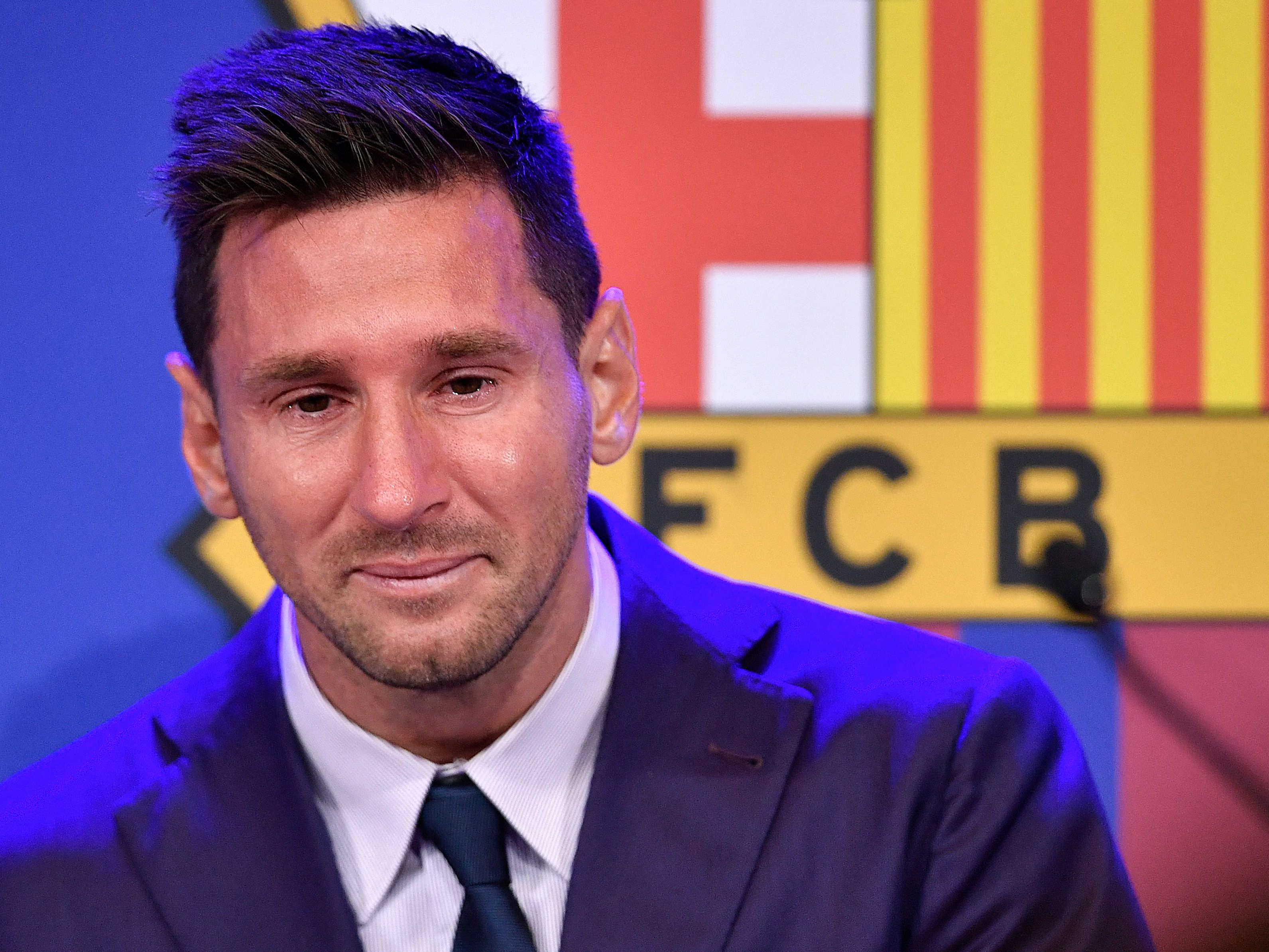 Unter Tränen verkündete Lionel Messi seinen Abschied vom FC Barcelona.