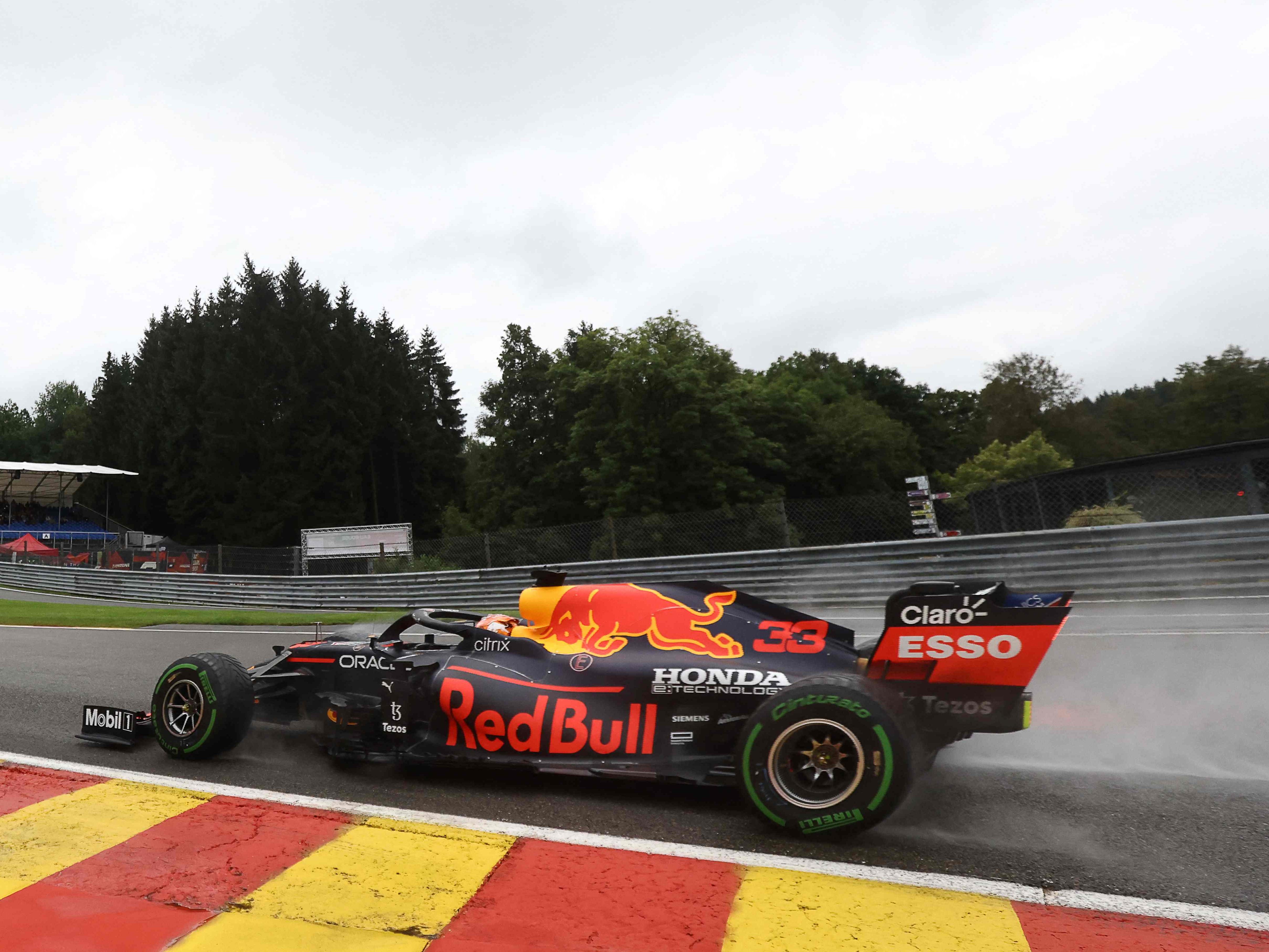 Max Verstappen hat das letzte Training vor dem Formel-1-Rennen dominiert. Max Verstappen hat das letzte Training vor dem Formel-1-Rennen dominiert.