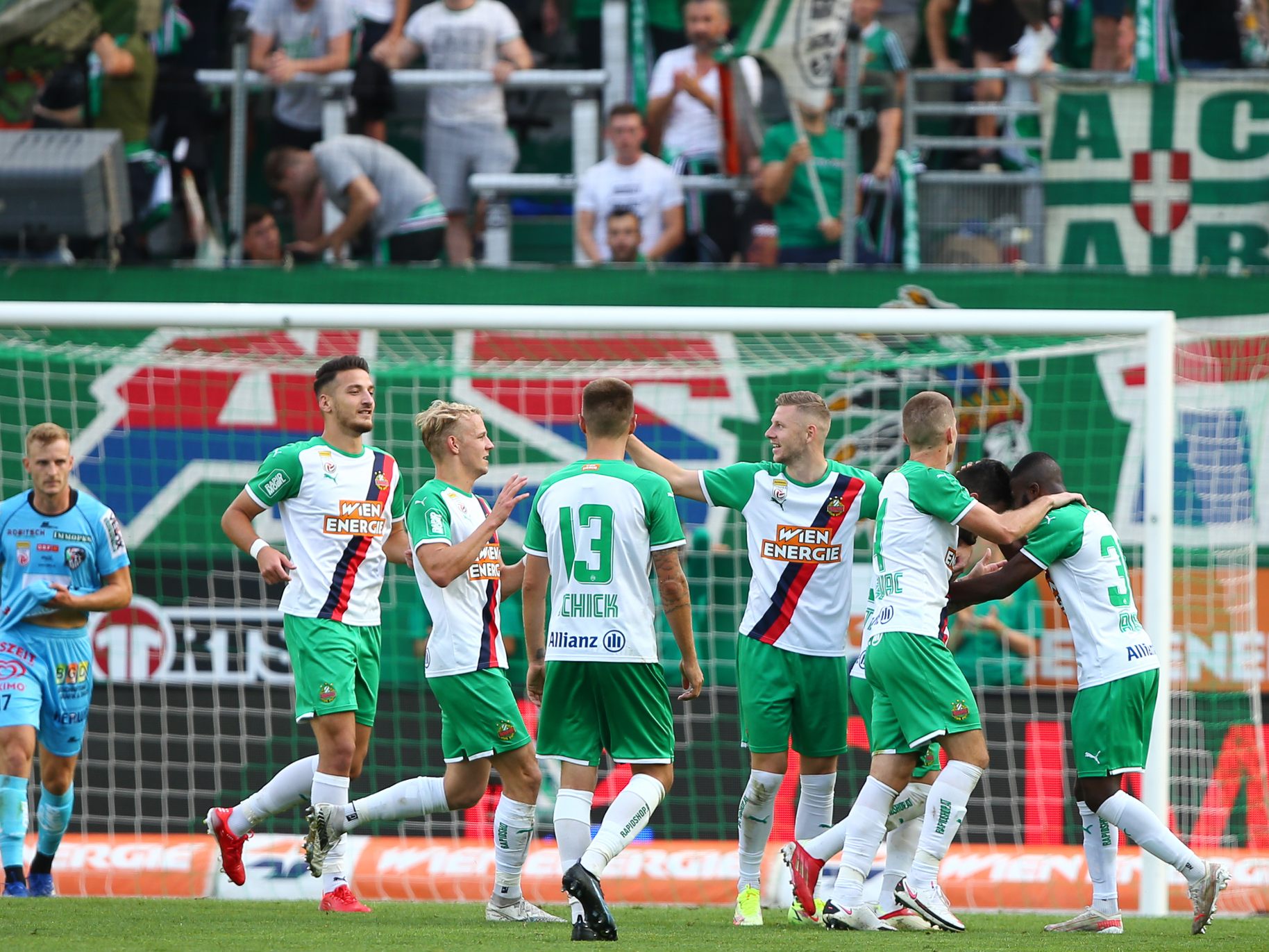 Rapid siegte dank Triplepack von Fountas 3:0 gegen den WAC. Rapid siegte dank Triplepack von Fountas 3:0 gegen den WAC.