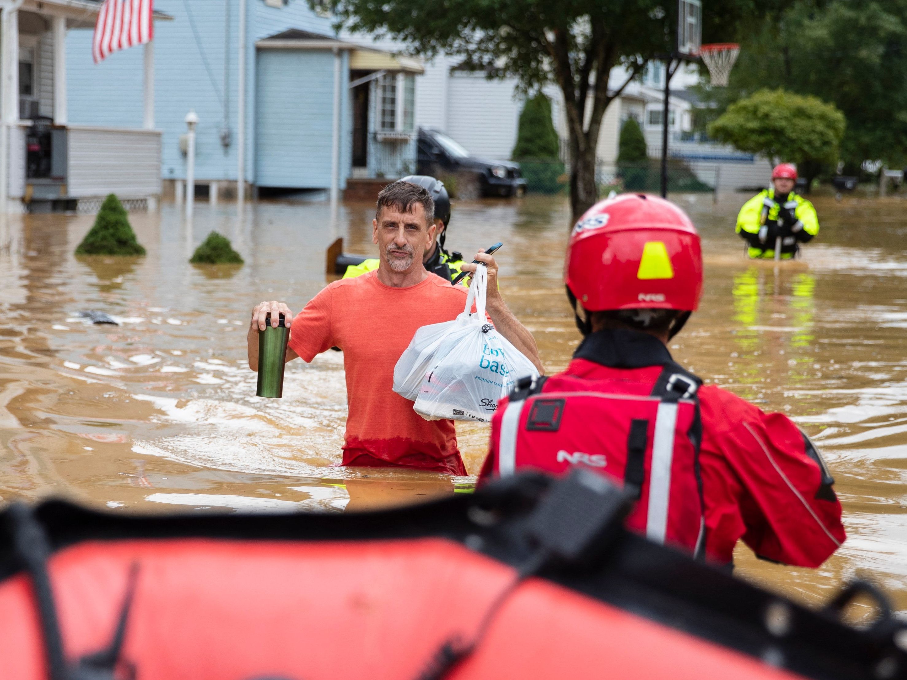 Tropensturm "Henri" traf am Wochenende auf die US-Ostküste.