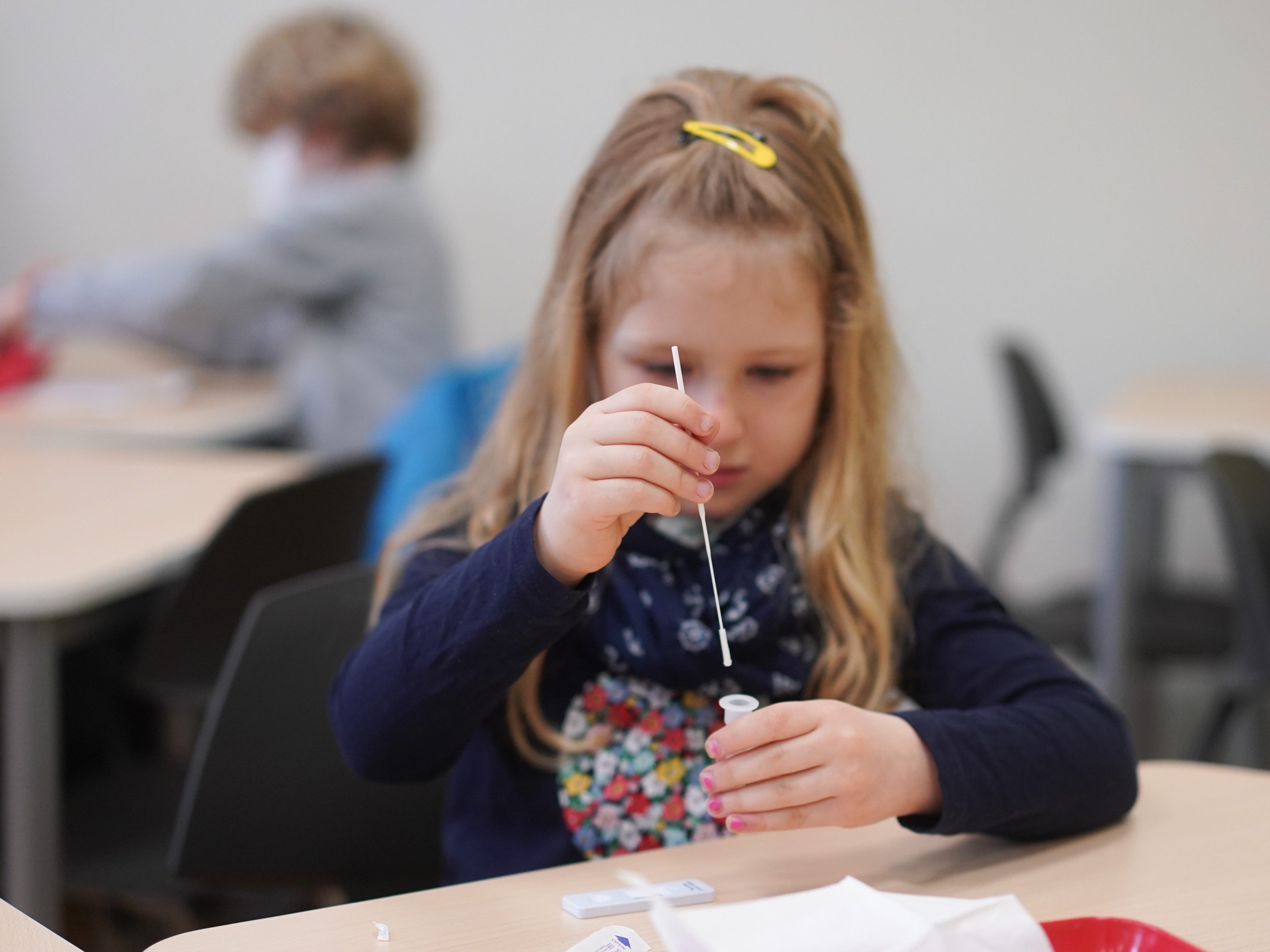 In der Schule selbst werden Nasenflügeltests durchgeführt.