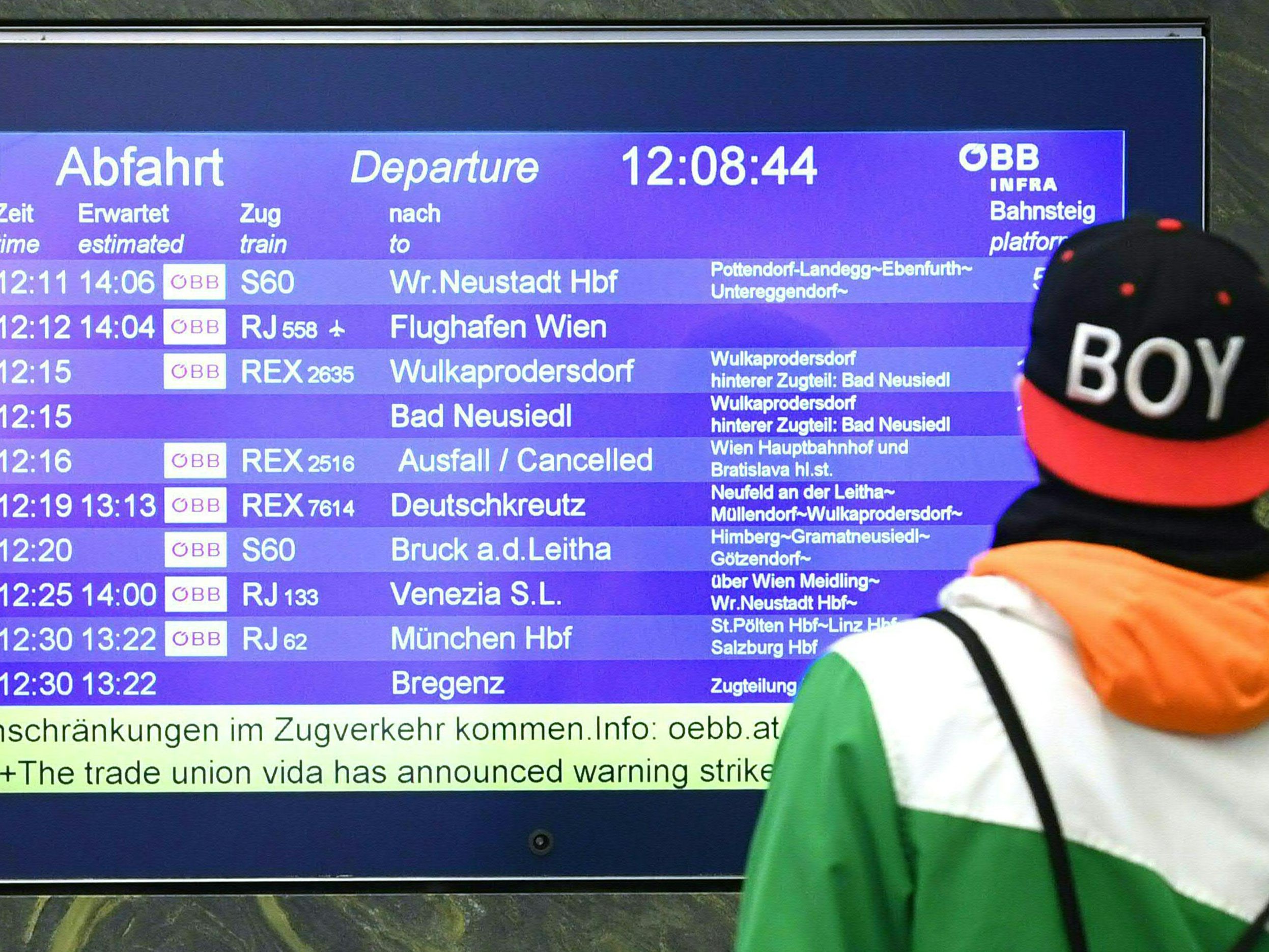 Was tun, wenn Flug oder Zug ausfällt? Was tun, wenn Flug oder Zug ausfällt?