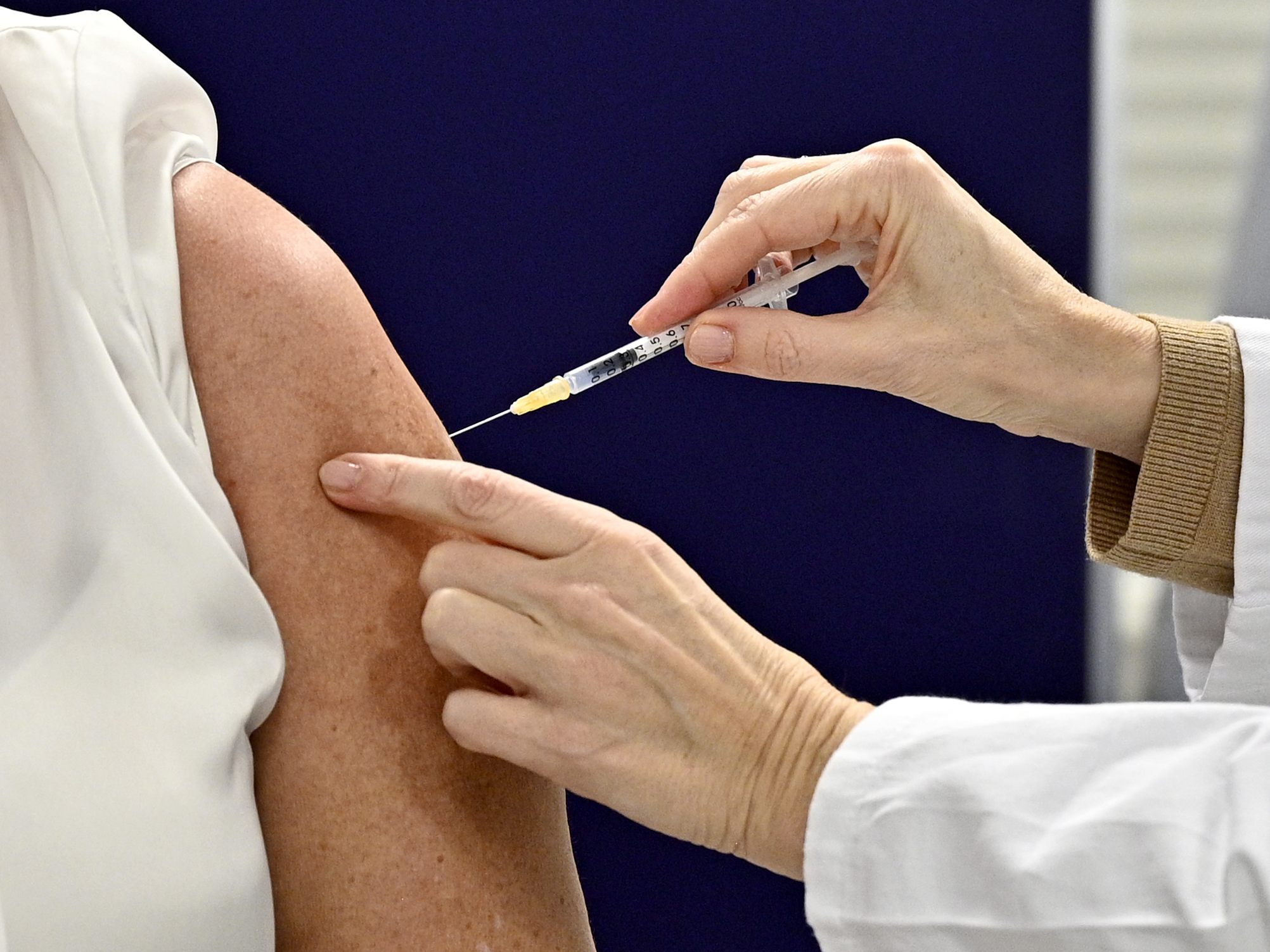 Wien begann mit drittem Stich in Pflegeheimen. Wien begann mit drittem Stich in Pflegeheimen.
