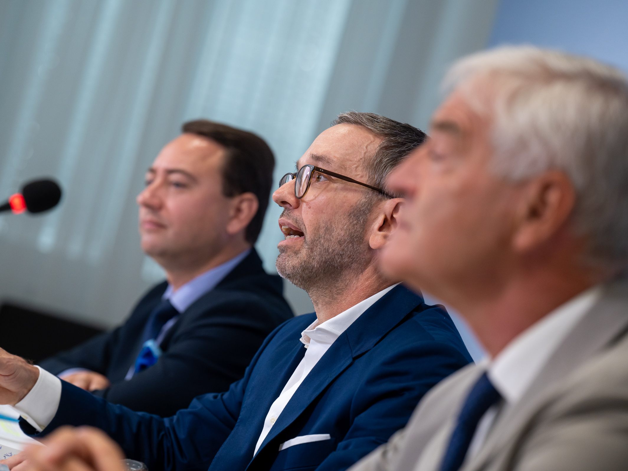 Die FPÖ setzt bei ihrer Herbstarbeit auf eine "Festung Europa". Die FPÖ setzt bei ihrer Herbstarbeit auf eine "Festung Europa".