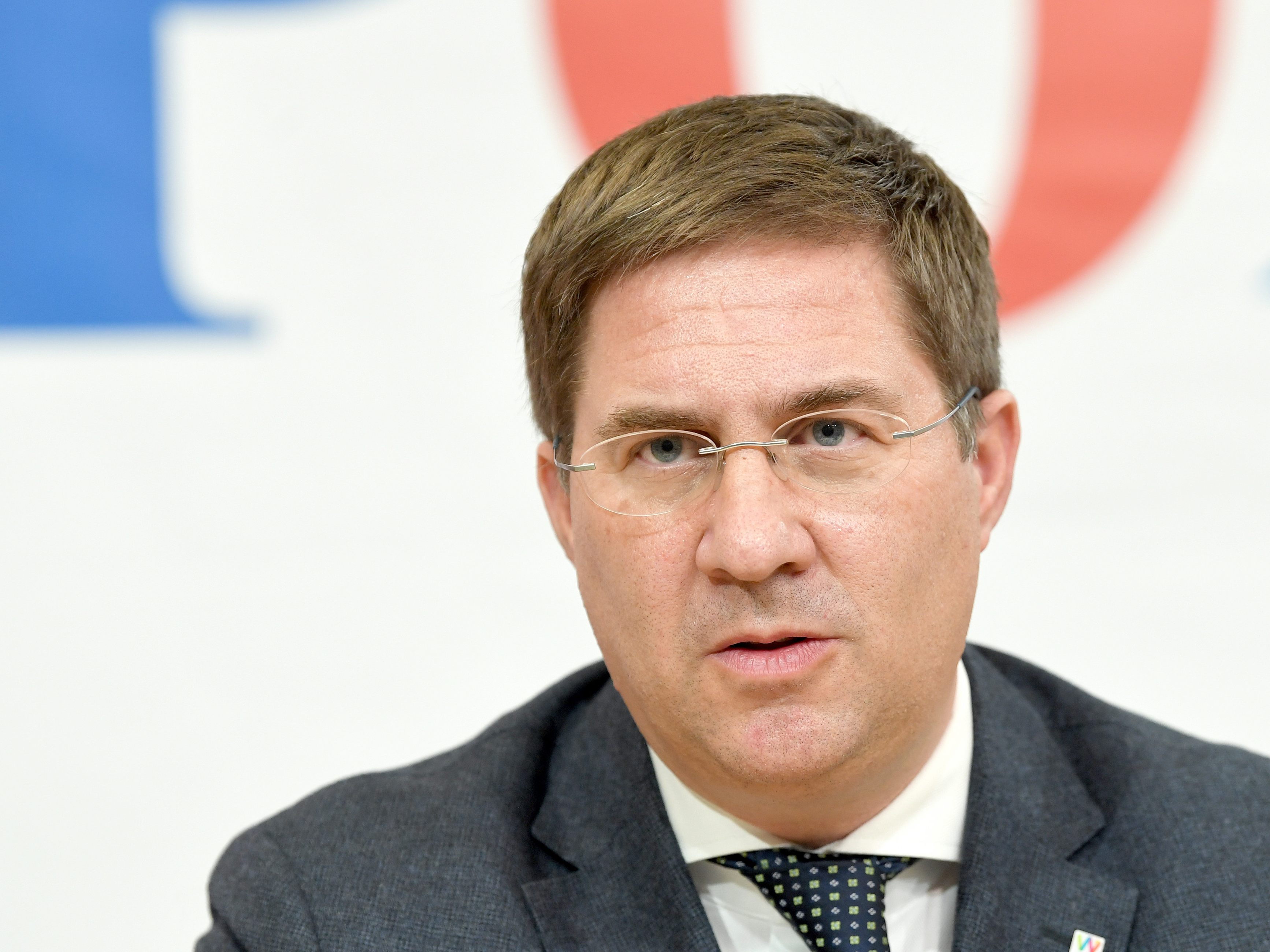 Mehr als die Hälfte entschied sich bei der Bürgermeisterwahl in Wels für Andreas Rabl. Mehr als die Hälfte entschied sich bei der Bürgermeisterwahl in Wels für Andreas Rabl.