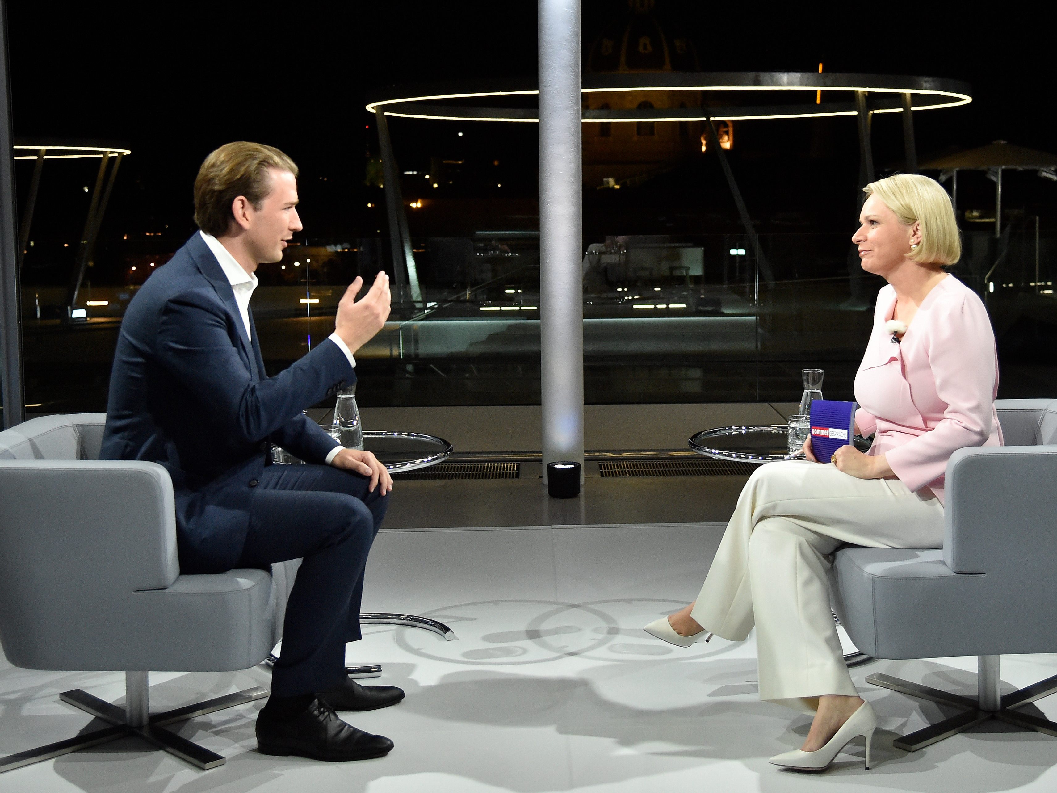 Kurz will "an Schrauben drehen"