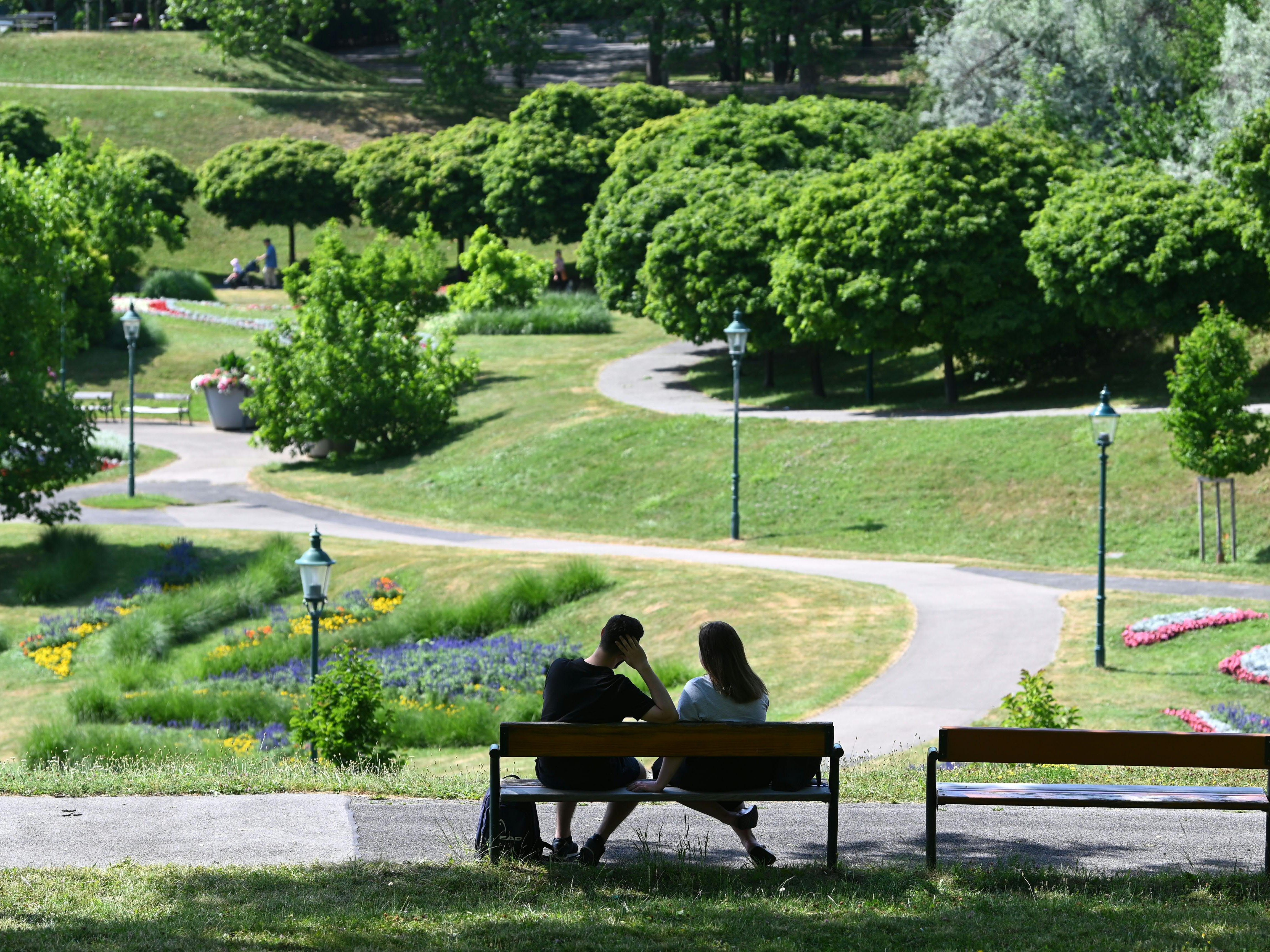 Spätsommerliche Temperaturen zum Wochenauftakt. Spätsommerliche Temperaturen zum Wochenauftakt.