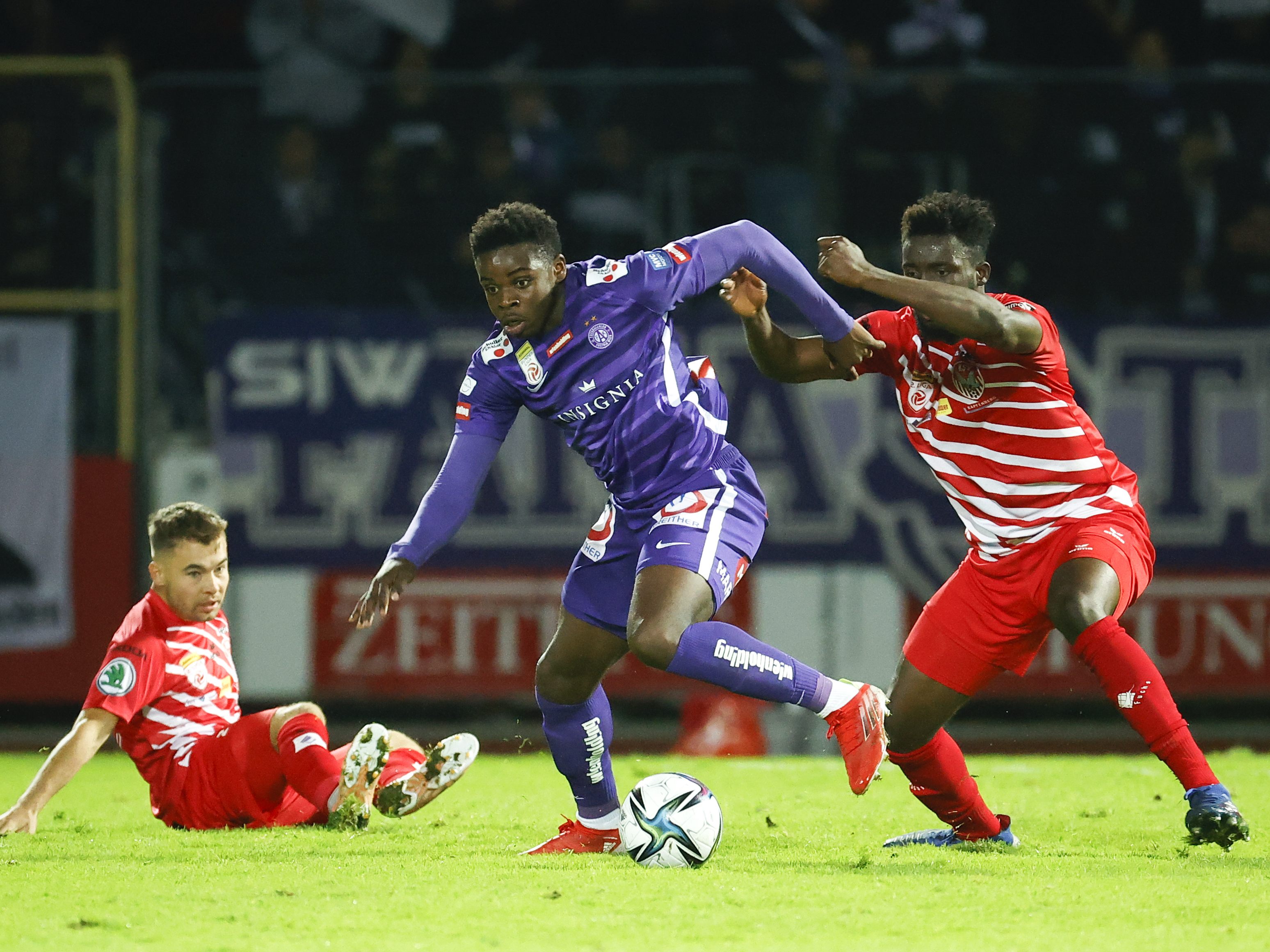 In der ersten Spielhälfte hatte Austria Wien die besseren Chancen.