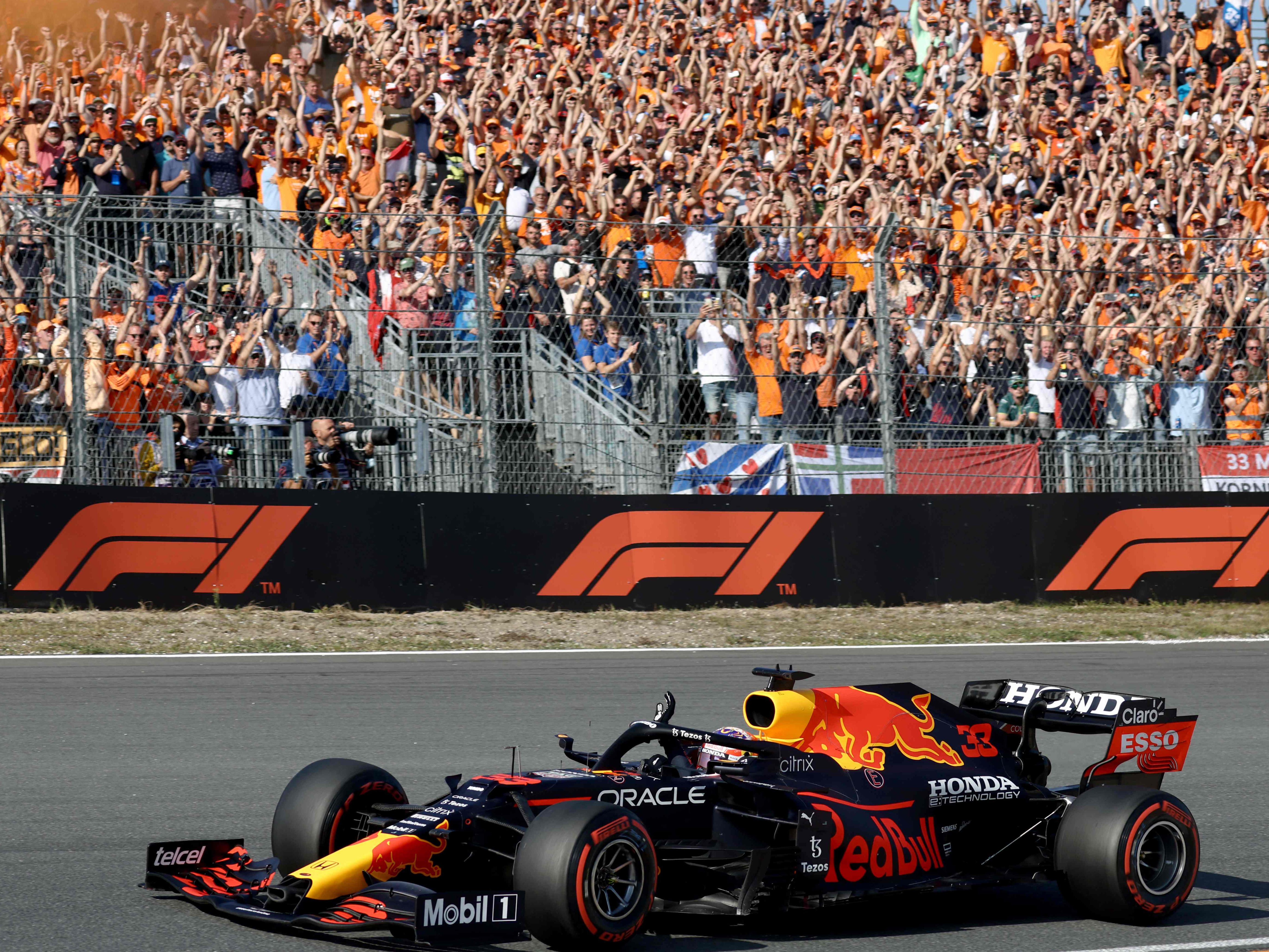 Max Verstappen startet am Sonntag aus der Pole Position. Max Verstappen startet am Sonntag aus der Pole Position.