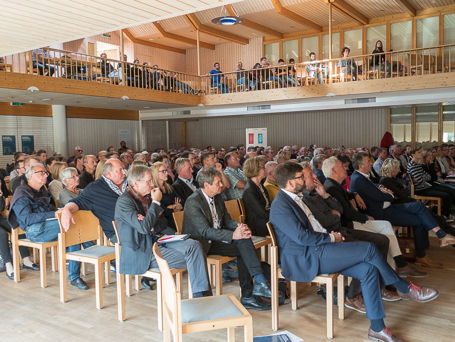 Über die Zukunft des Älterwerdens im ländlichen Raum wird in Hittisau diskutiert. Über die Zukunft des Älterwerdens im ländlichen Raum wird in Hittisau diskutiert.
