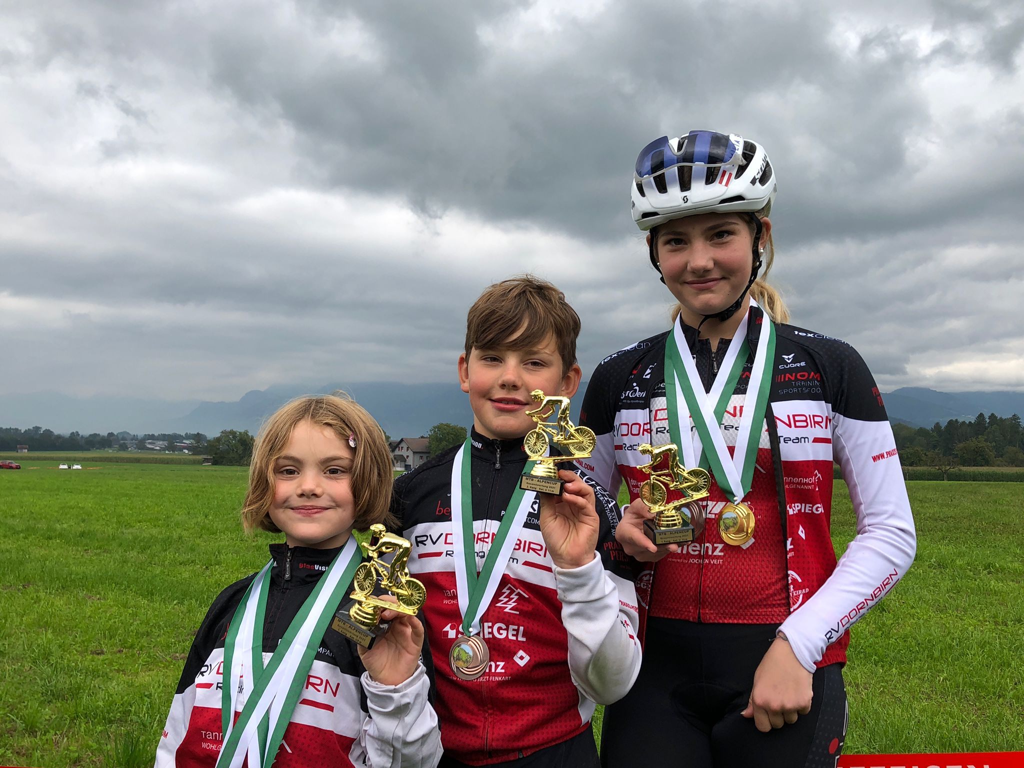 Die RV Dornbirn-Biker sammelten in dieser Saison fleißig Spitzenplätze, Medaillen und Pokale. Die RV Dornbirn-Biker sammelten in dieser Saison fleißig Spitzenplätze, Medaillen und Pokale.