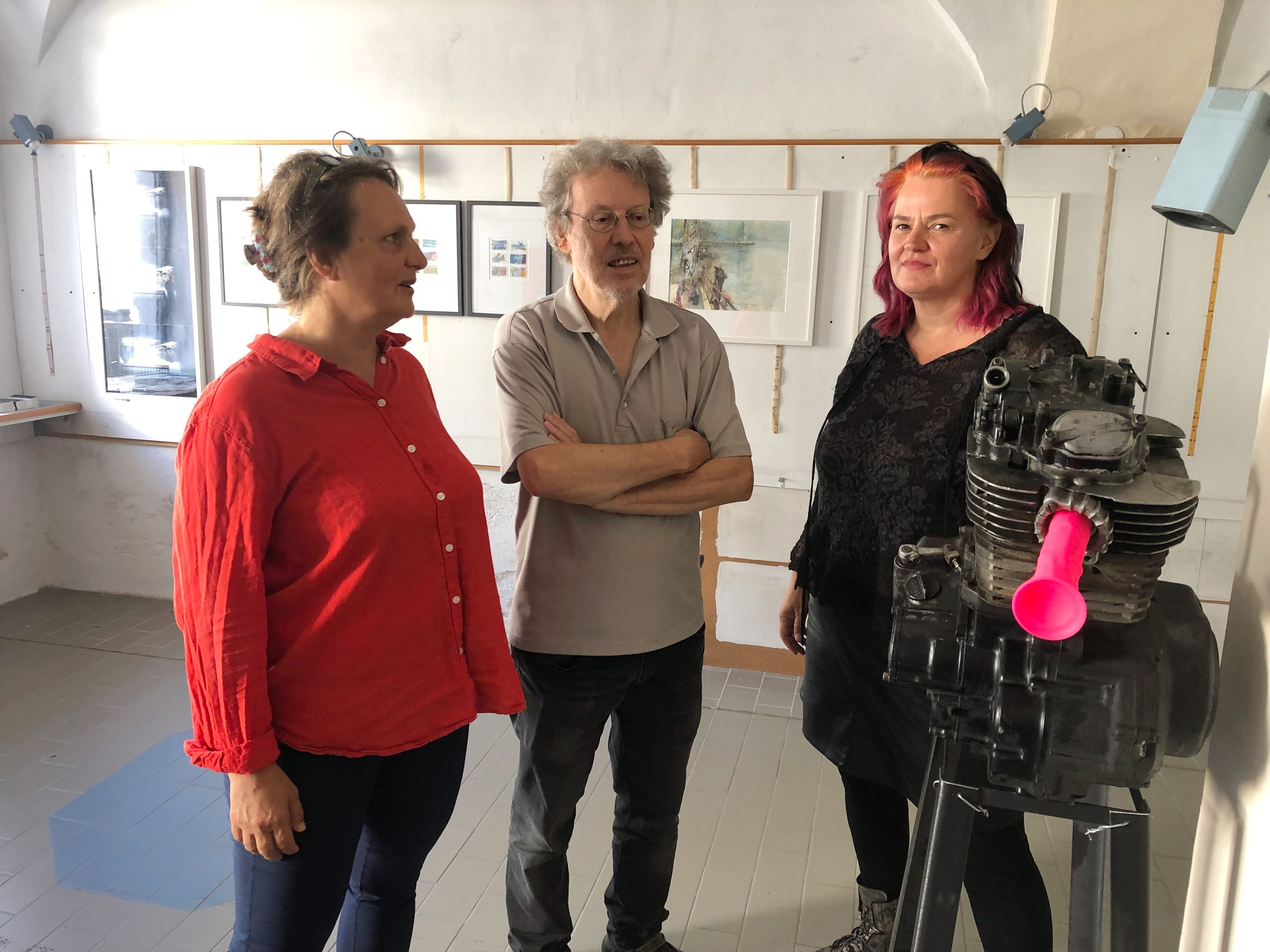 Claudia Mang, Benny Gleeson und Bettina Bohne waren am vergangenen Samstag im lost space anzutreffen. Claudia Mang, Benny Gleeson und Bettina Bohne waren am vergangenen Samstag im lost space anzutreffen.