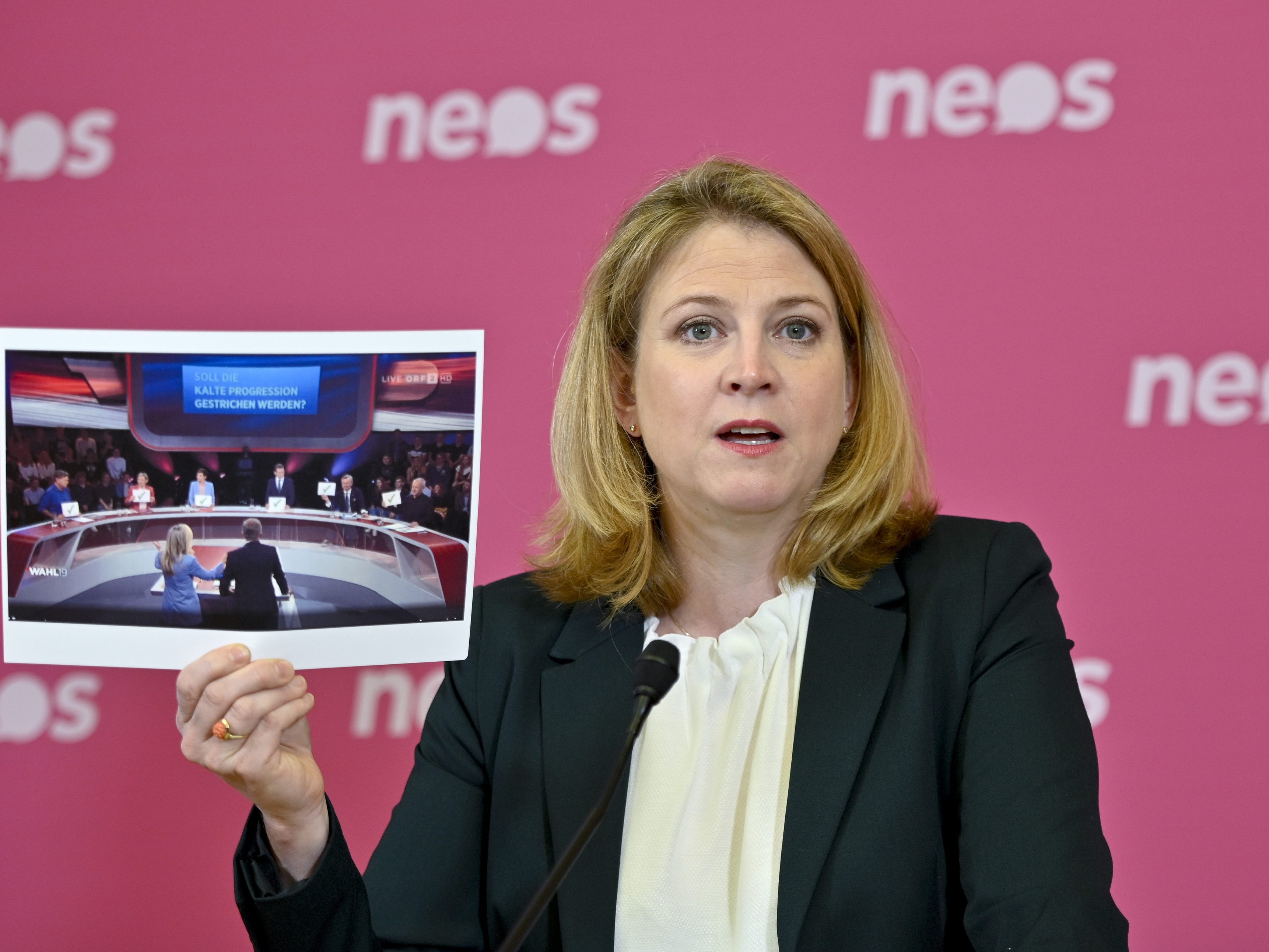 Meinl-Reisinger pocht auf Abschaffung der kalten Progression Meinl-Reisinger pocht auf Abschaffung der kalten Progression