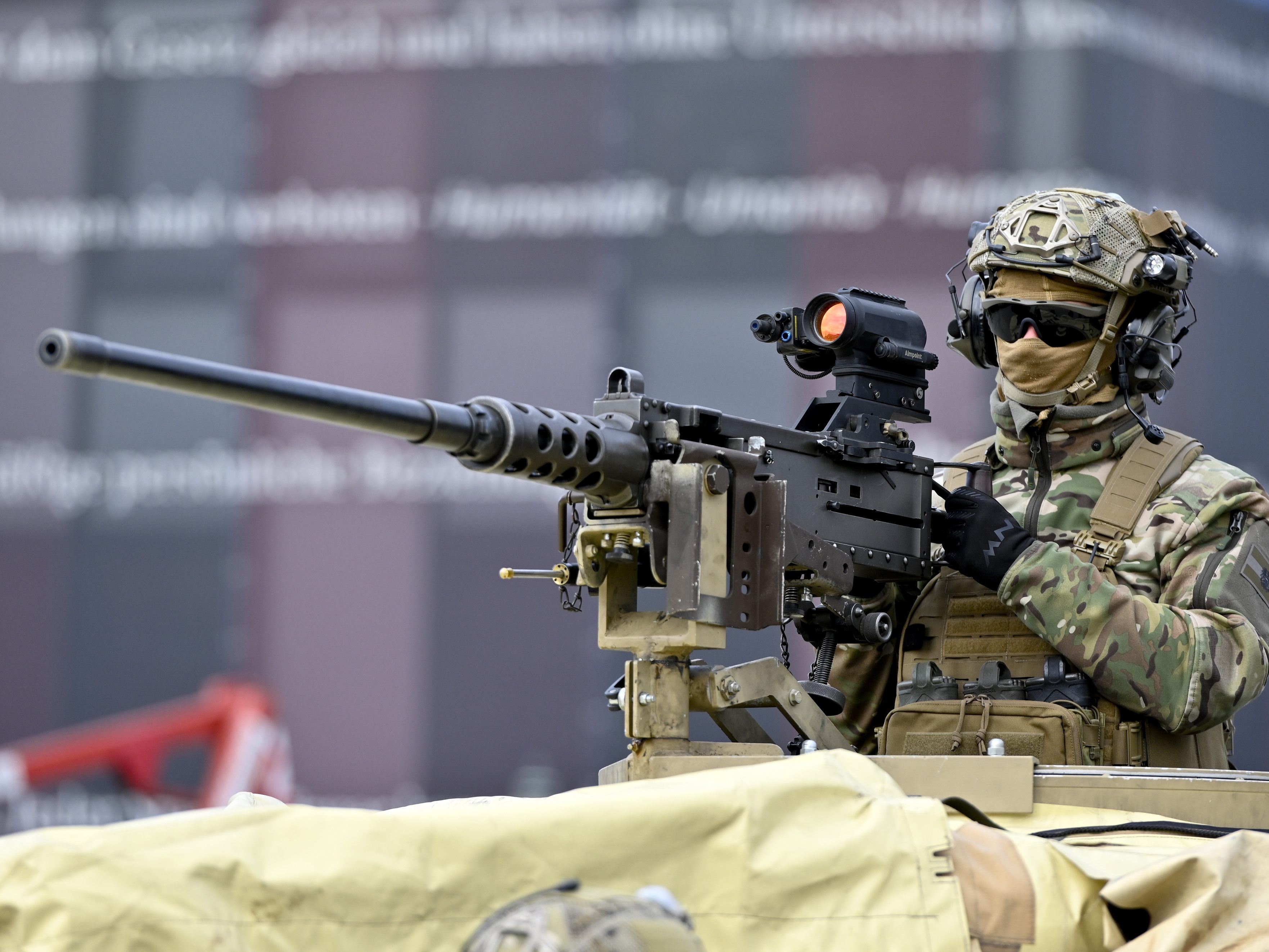 Nationalfeiertag: Bundesheer-Spiel von rechtem Abzeichen getrübt. Nationalfeiertag: Bundesheer-Spiel von rechtem Abzeichen getrübt.