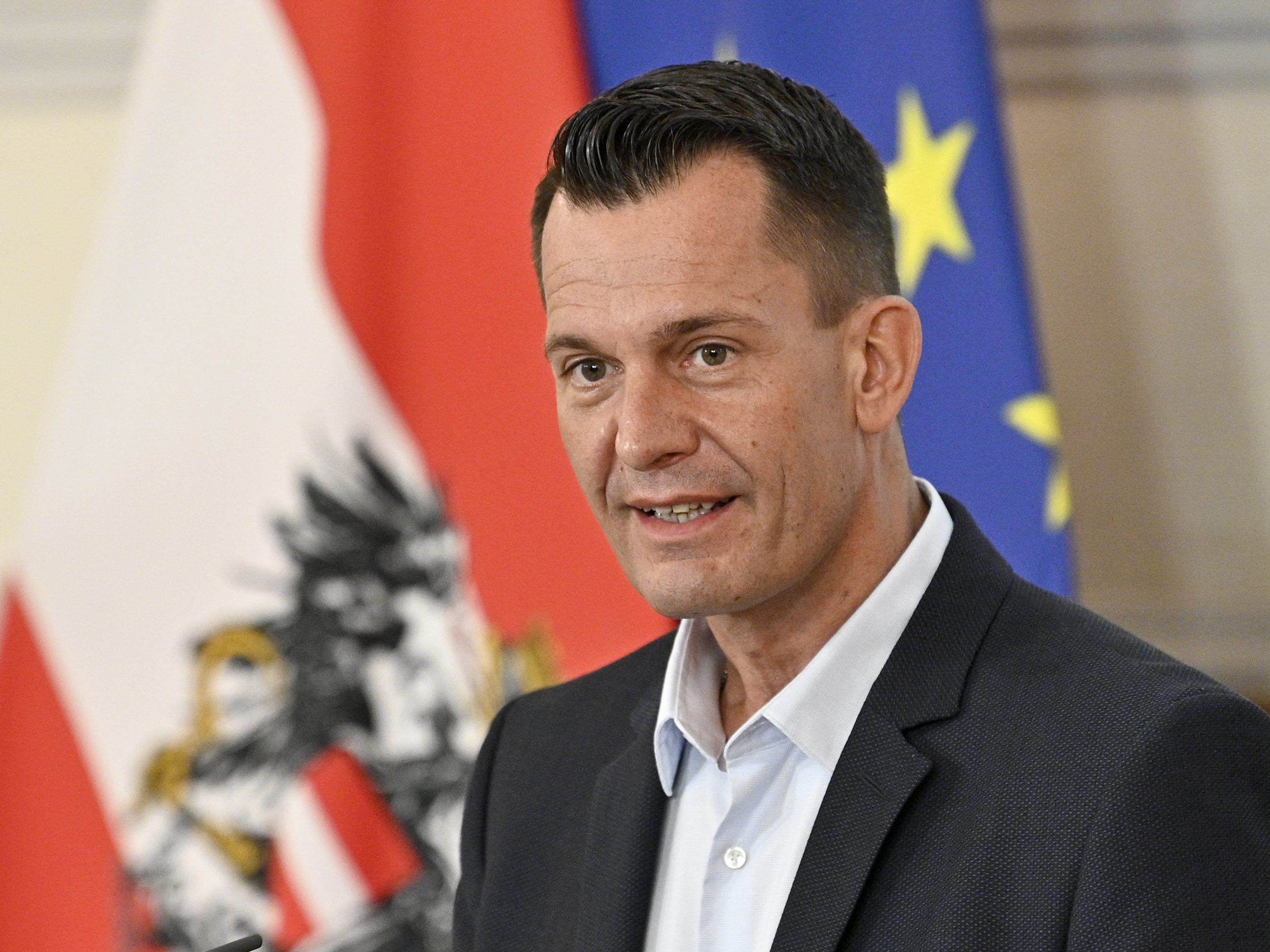 Die Regierung will die psychische Gesundheit von Kindern und Jugend stärken. Die Regierung will die psychische Gesundheit von Kindern und Jugend stärken.