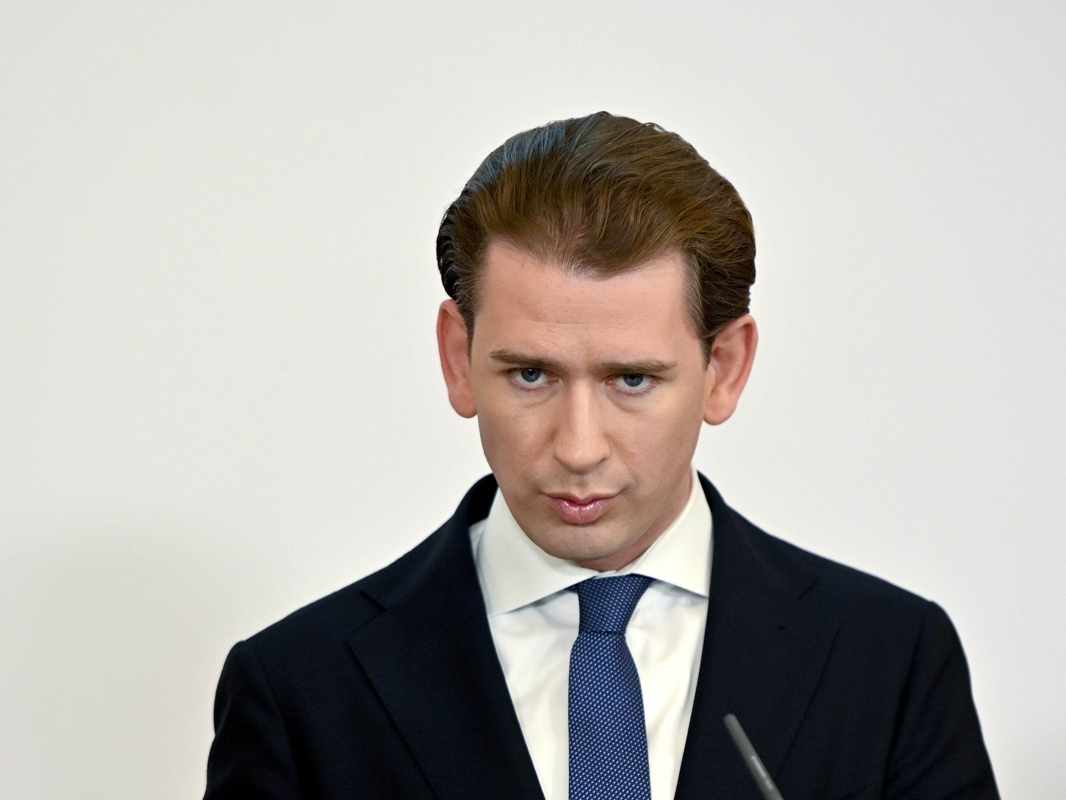 Der Name von Sebastian Kurz findet sich auch im Titel einer griechischen Zeitung wieder. Der Name von Sebastian Kurz findet sich auch im Titel einer griechischen Zeitung wieder.