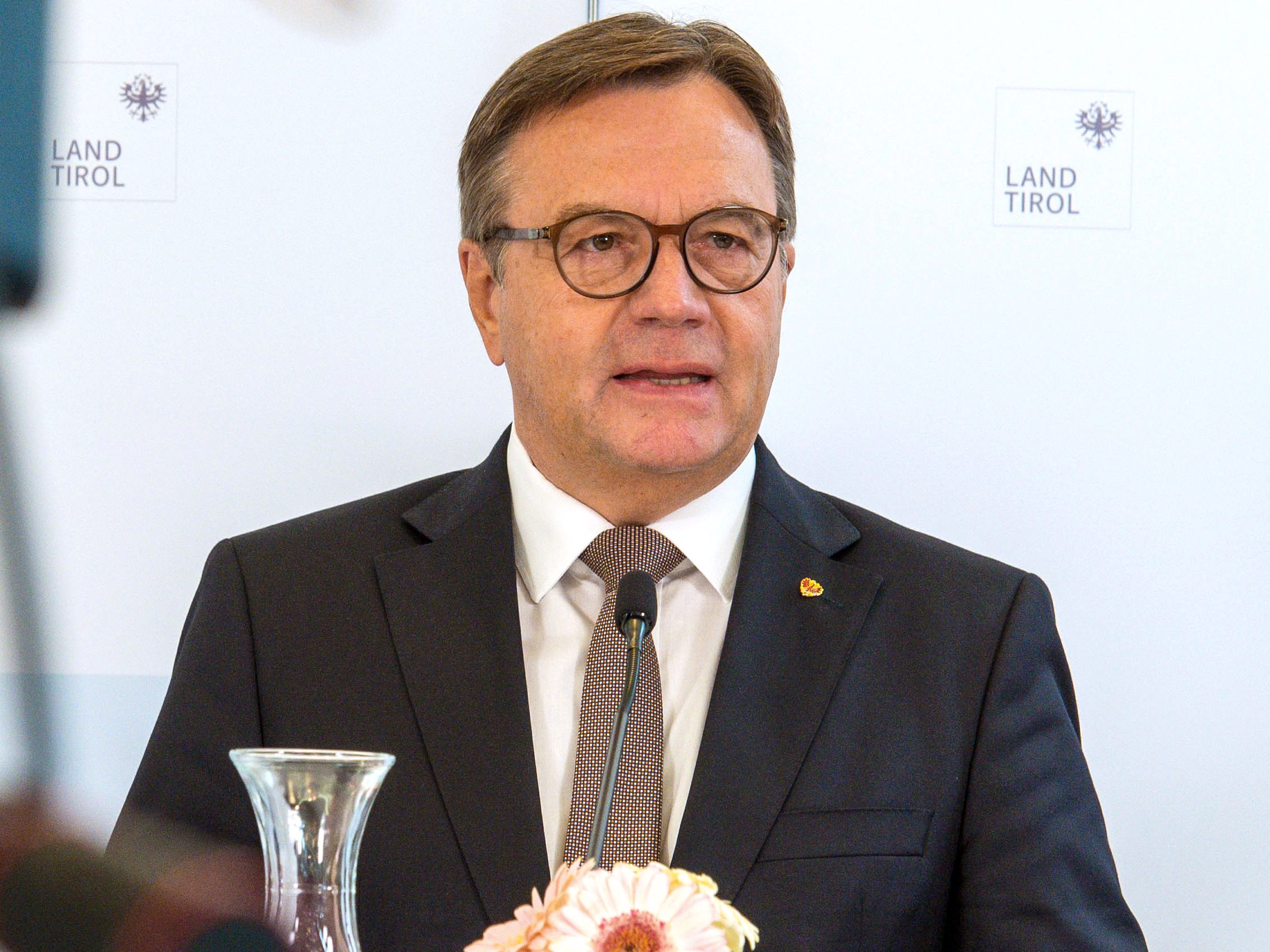Schallenberg soll Bundesregierung "ohne Einflussnahme nach seinen Vorstellungen führen" Schallenberg soll Bundesregierung "ohne Einflussnahme nach seinen Vorstellungen führen"
