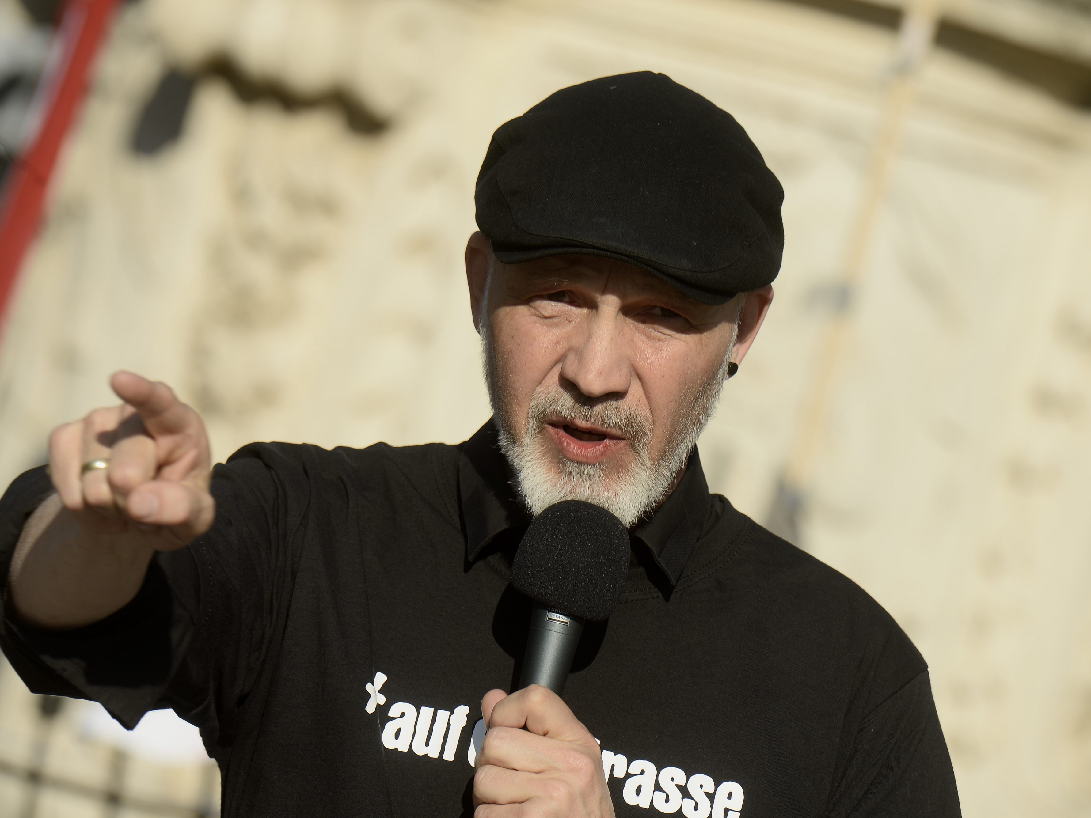 Mehr Sozialhilfe: Das ist die Forderung von Volkshilfe-Direktor Erich Fenninger. Mehr Sozialhilfe: Das ist die Forderung von Volkshilfe-Direktor Erich Fenninger.