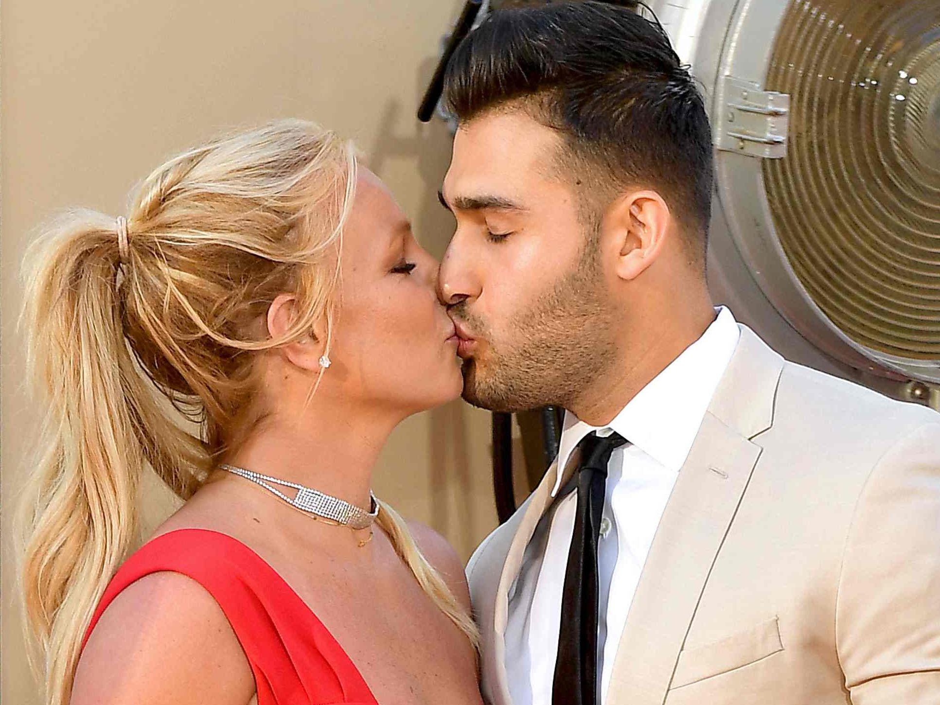 Britney Spears und ihr Verlobter Sam Asghari Britney Spears und ihr Verlobter Sam Asghari