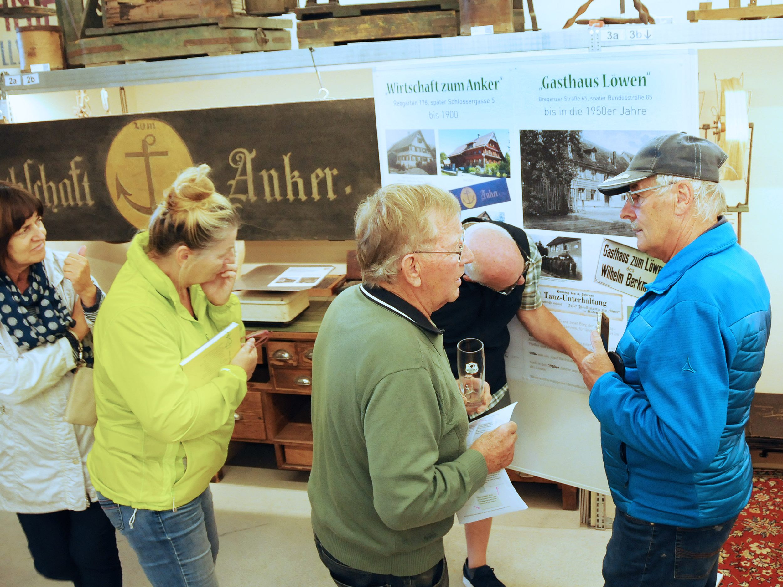 Ausstellung über 21 ehemalige Wirtshäuser von Höchst