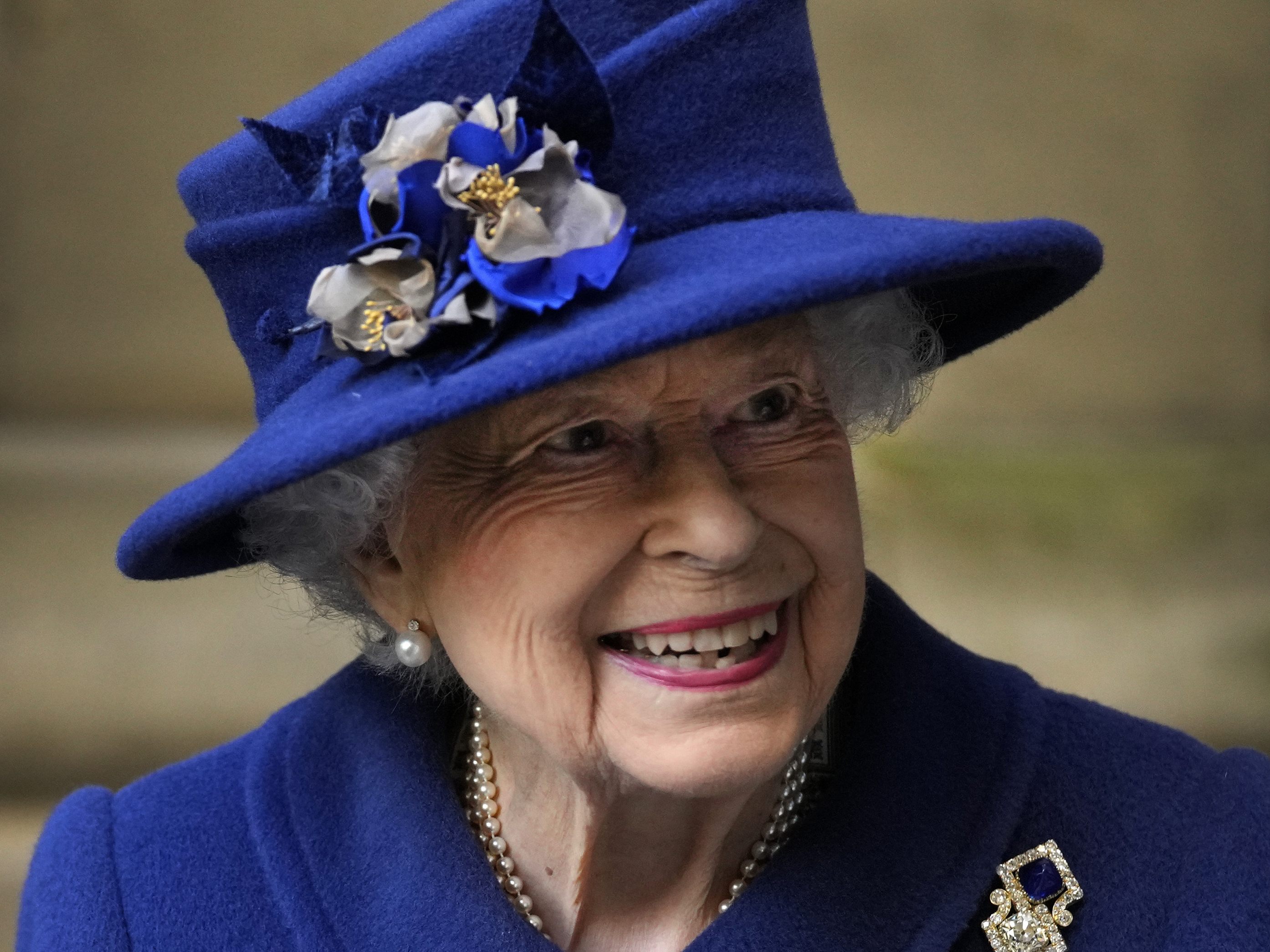 Die Queen will trotz gesundheitlicher Probleme zur Weltklimakonferenz reisen. Die Queen will trotz gesundheitlicher Probleme zur Weltklimakonferenz reisen.