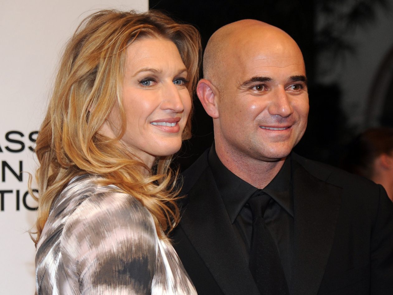 Steffi Graf und Andre Agassi haben es nicht leicht: Der Tennis-Profi wird mit dem Tod bedroht. Steffi Graf und Andre Agassi haben es nicht leicht: Der Tennis-Profi wird mit dem Tod bedroht.