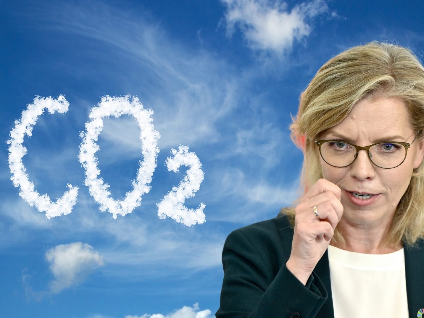 Das Vorhaben der Unternehmen mit insgesamt rund 110.000 Mitarbeitern bedeutet den Angaben zufolge eine CO2-Reduktion von mehr als 8,4 Millionen Tonnen. Das Vorhaben der Unternehmen mit insgesamt rund 110.000 Mitarbeitern bedeutet den Angaben zufolge eine CO2-Reduktion von mehr als 8,4 Millionen Tonnen.