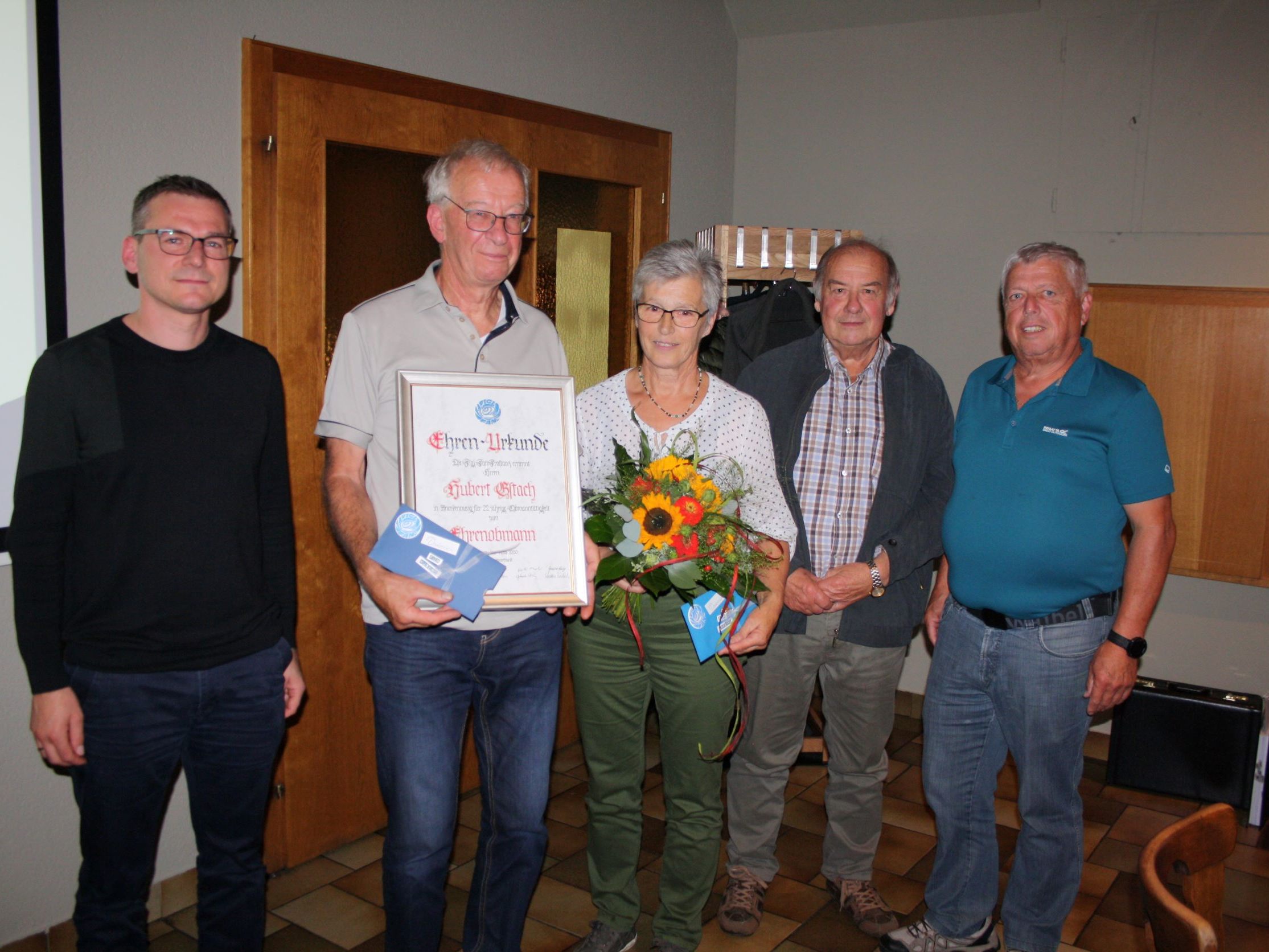 v.l, Obm.Peter G., Hubert G., Irmgard M., Ewald B und Ostv. Walter G.. v.l, Obm.Peter G., Hubert G., Irmgard M., Ewald B und Ostv. Walter G..
