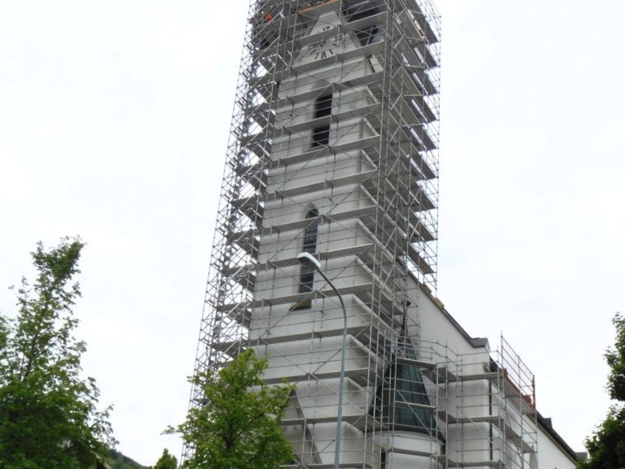 Die aktuelle Sanierungsphase an der Kirche Weiler wird Ende Oktober abgeschlossen