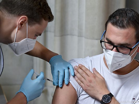 Die meisten Neuimpfungen waren erneut Drittstiche Die meisten Neuimpfungen waren erneut Drittstiche