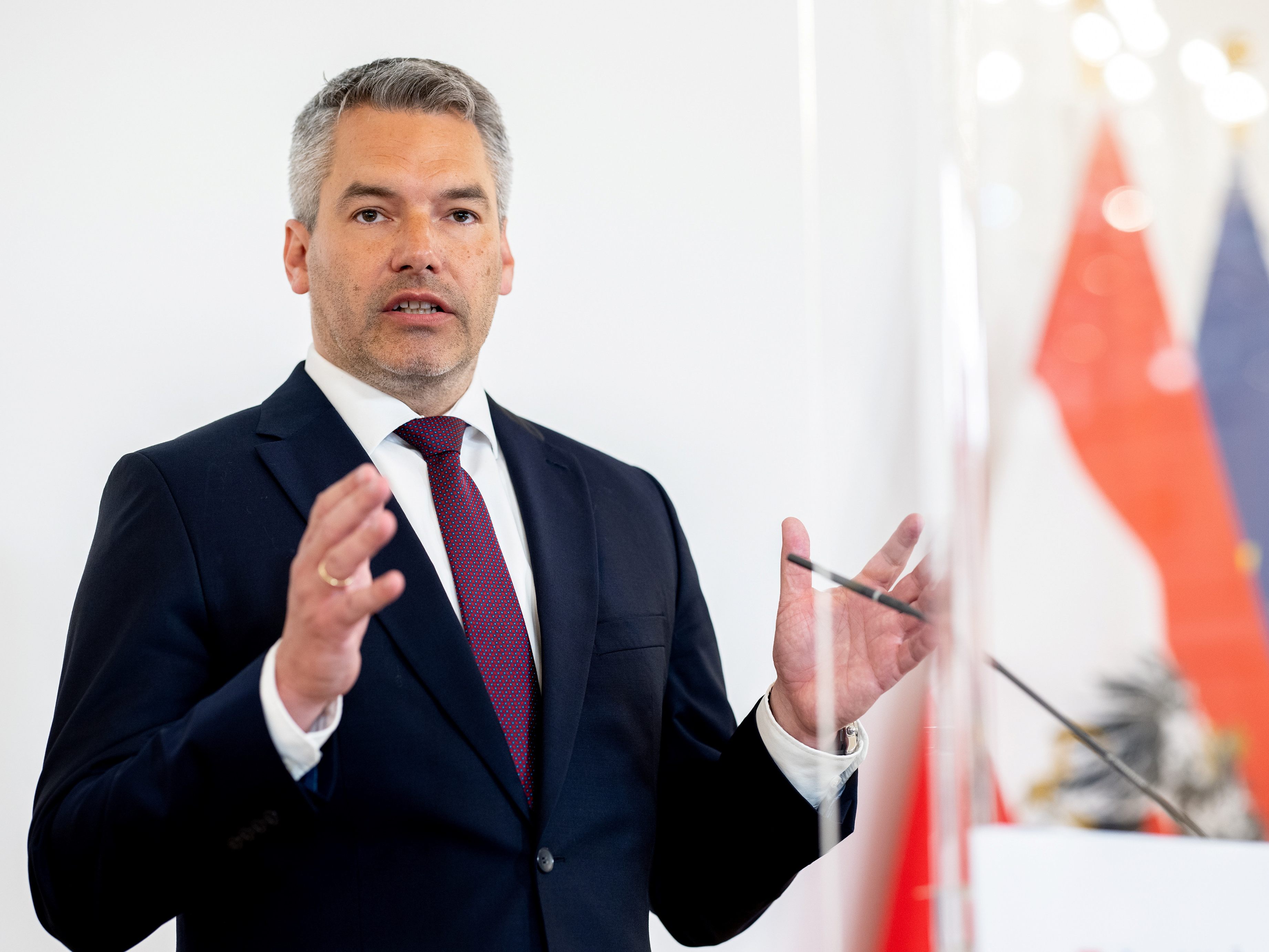 LIVE-Stream: Schwerpunktkontrollen zur 2G-Regel.