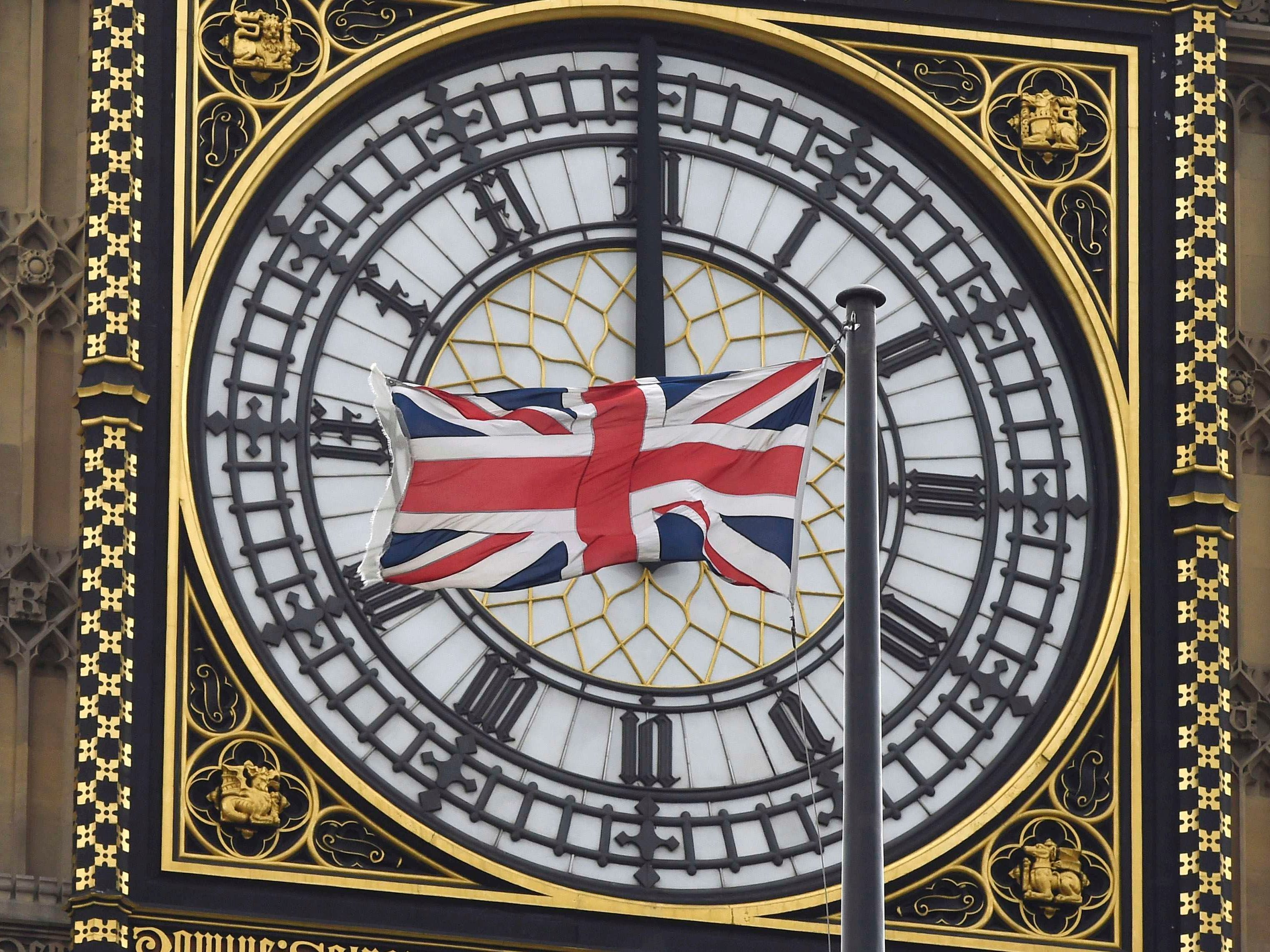 12 Prozent der Corona-Fälle in Großbritannien sollen auf die Delta-Subvariante des Coronavirus zurück zu führen sein. 12 Prozent der Corona-Fälle in Großbritannien sollen auf die Delta-Subvariante des Coronavirus zurück zu führen sein.