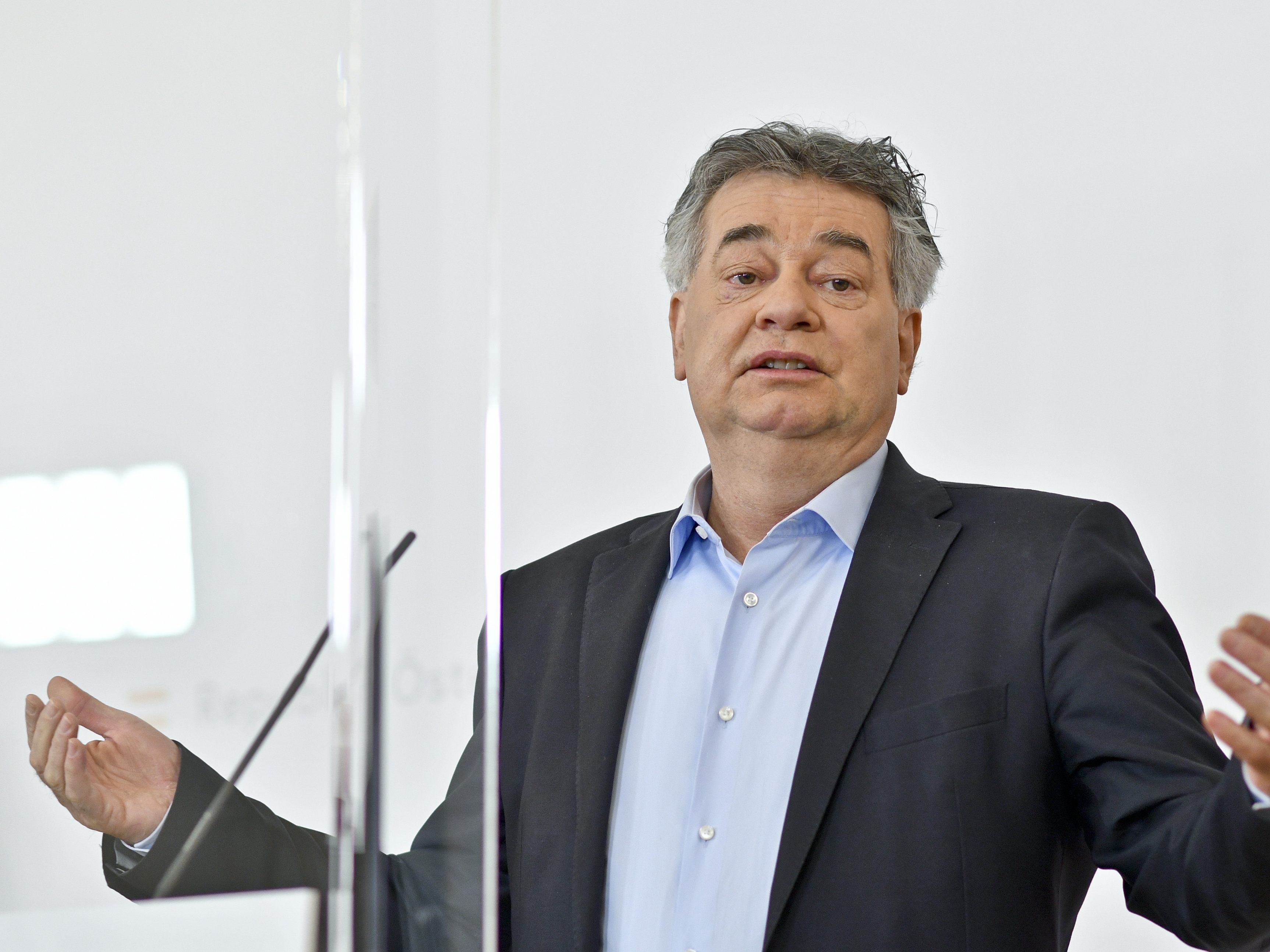 Der Vizekanzler sieht beim Thema Impfen Versäumnisse in der Vergangenheit.