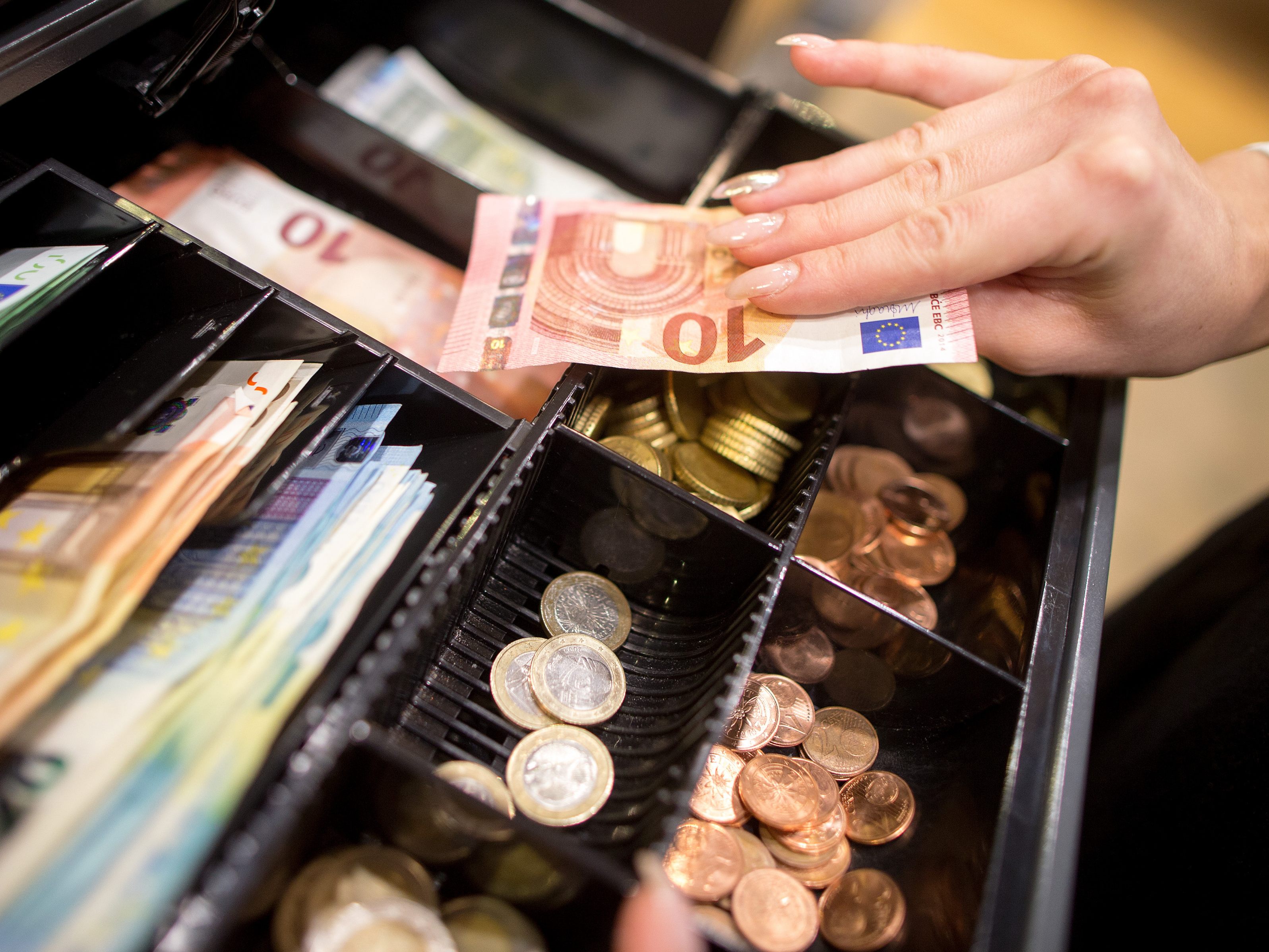 Die Verhandlungen zum Handels-KV sind beendet.