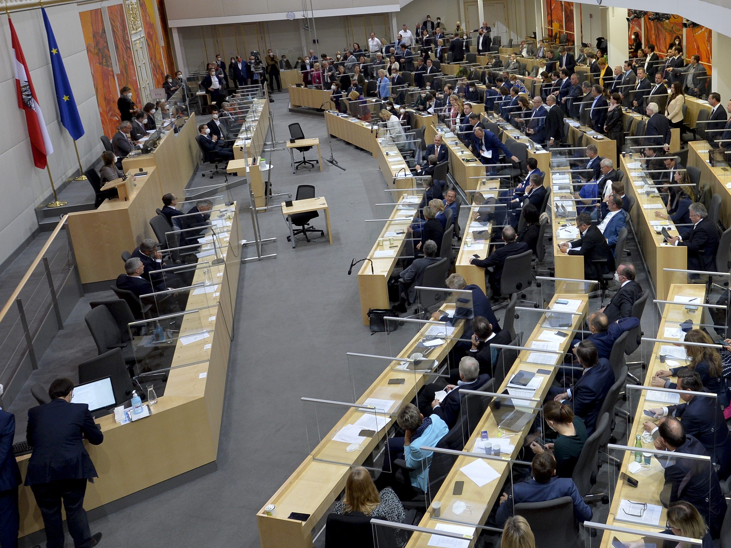 Der Lockdown für Ungeimpfte wurde ohne den Stimmen der Opposition beschlossen.