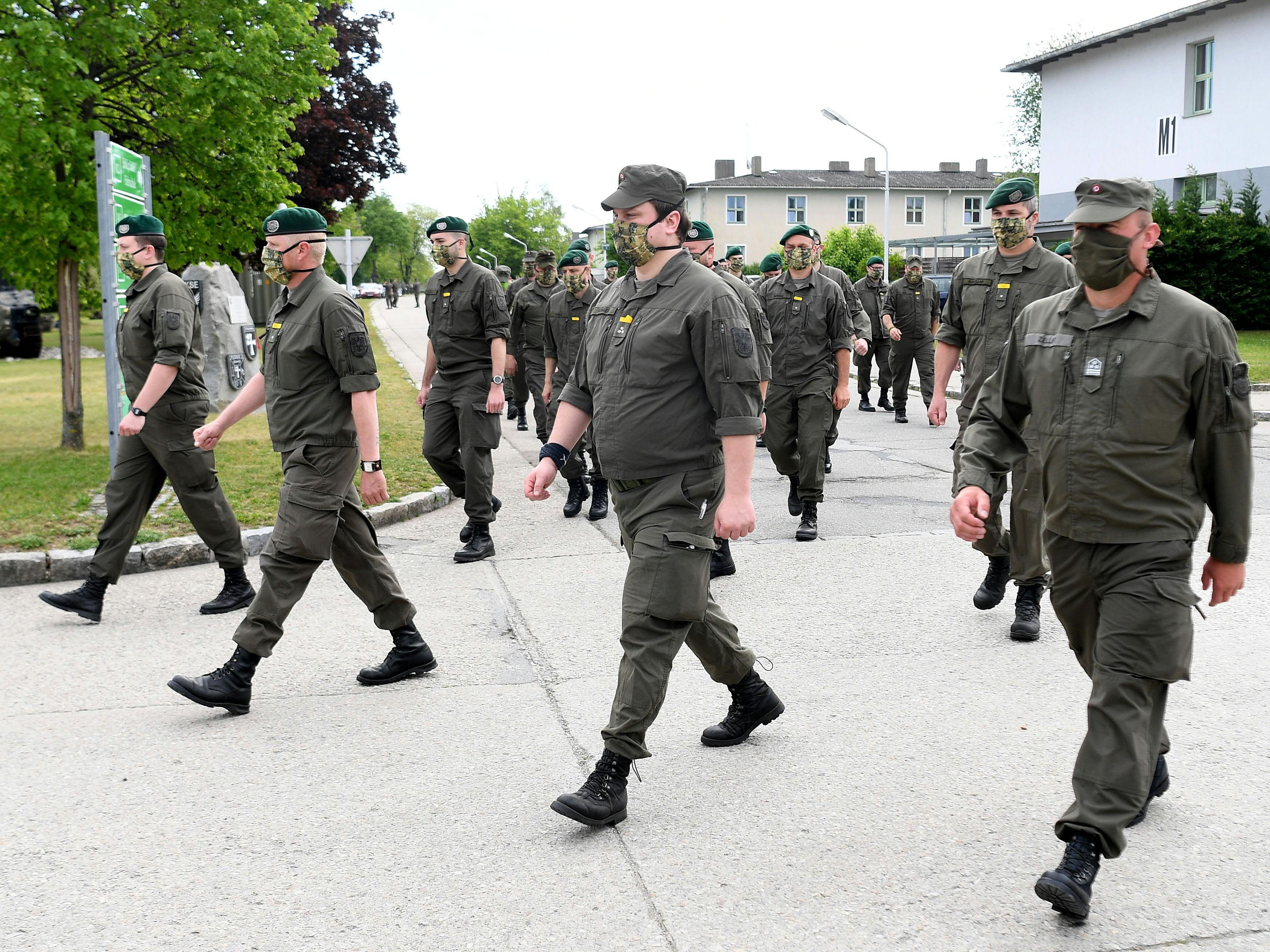 Das Bundesheer stockt das Personal zur Bekämpfung der Coronavirus-Pandemie auf.