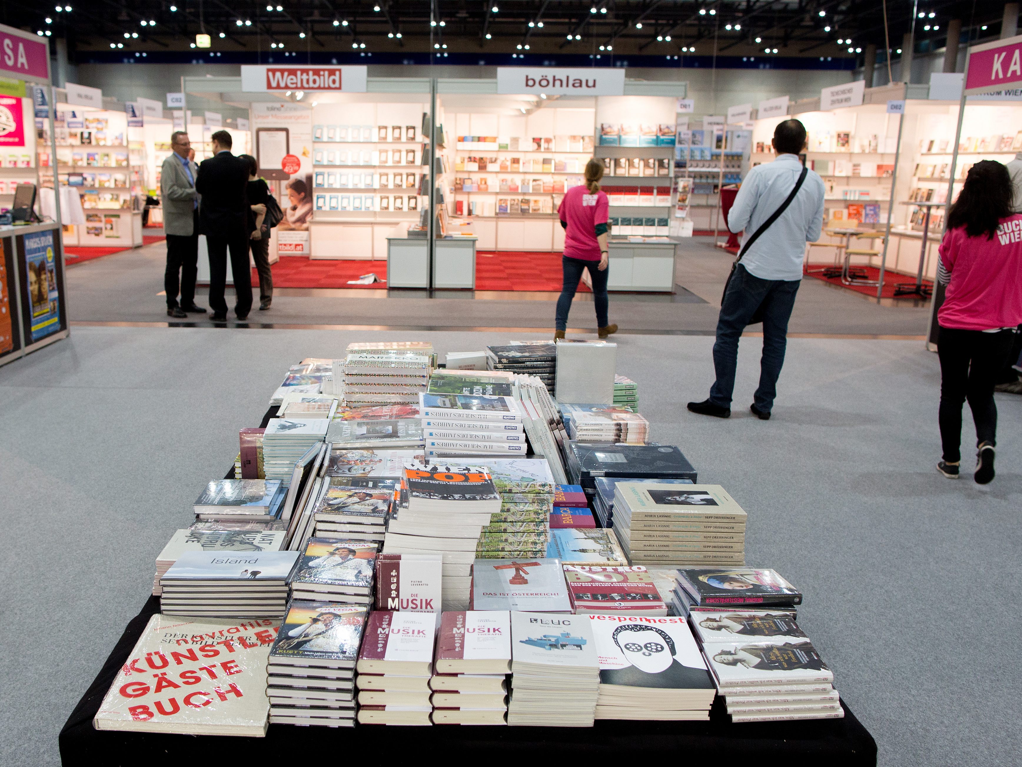 Buchmesse "Buch Wien" wird eröffnet.