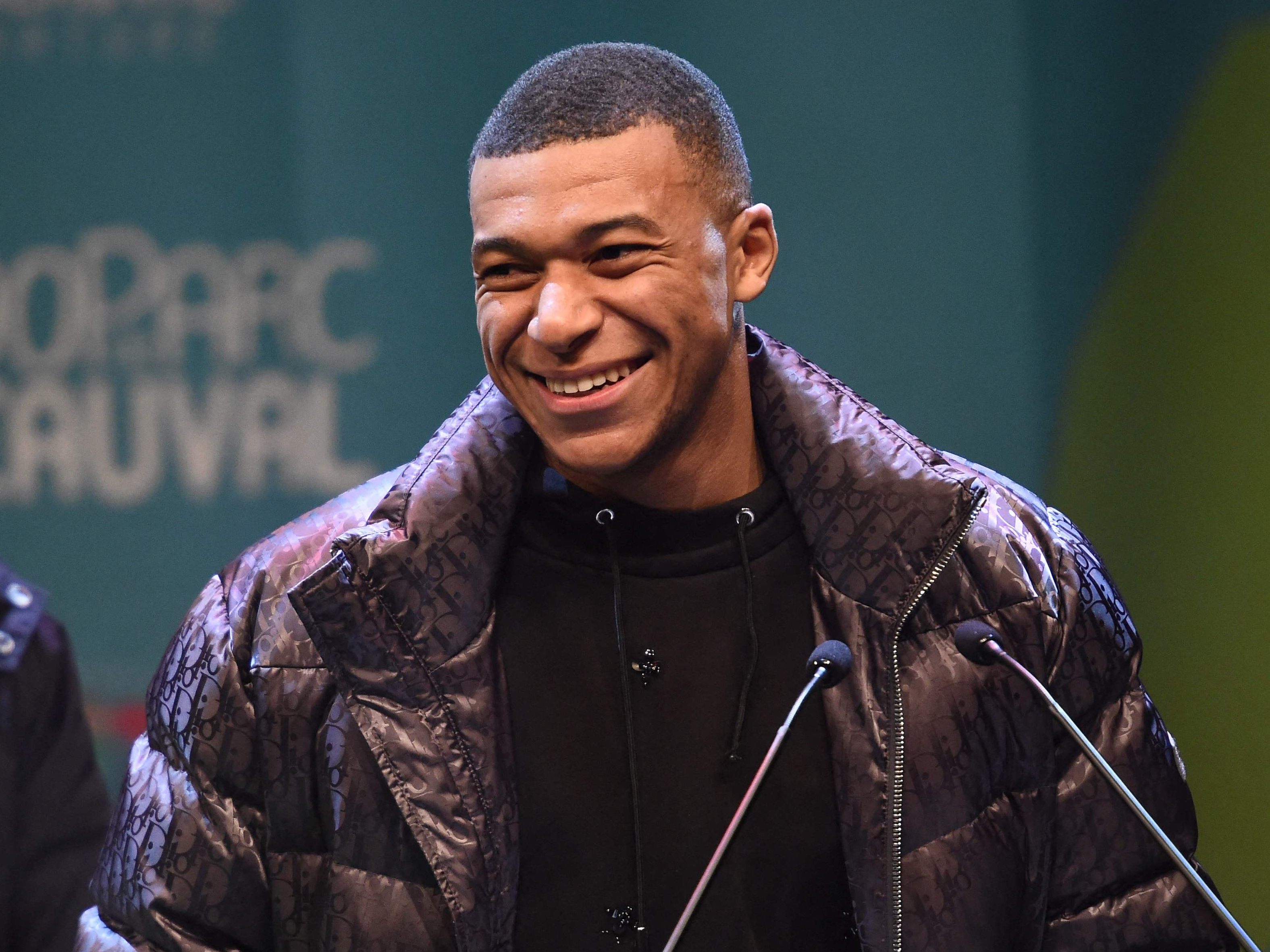 Mbappé ist nun offizieller Pate