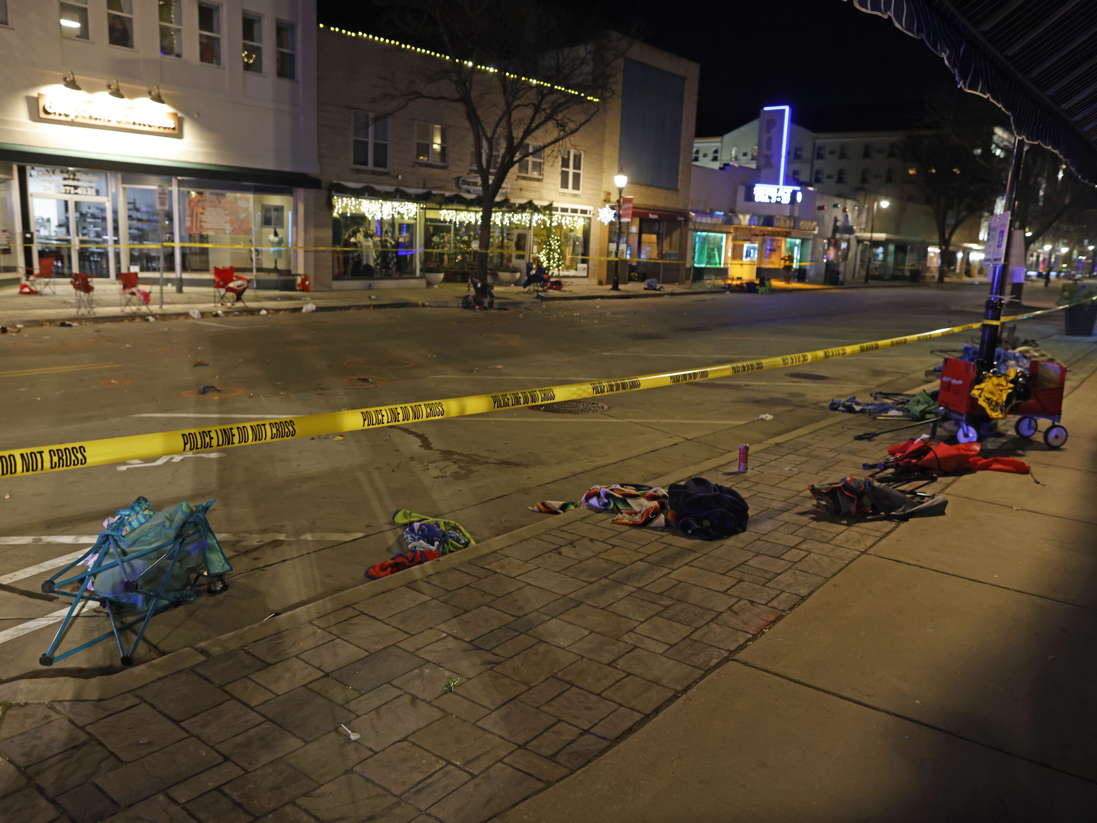 Schreckliche Szenen bei der Waukesha Weihnachts-Parade.